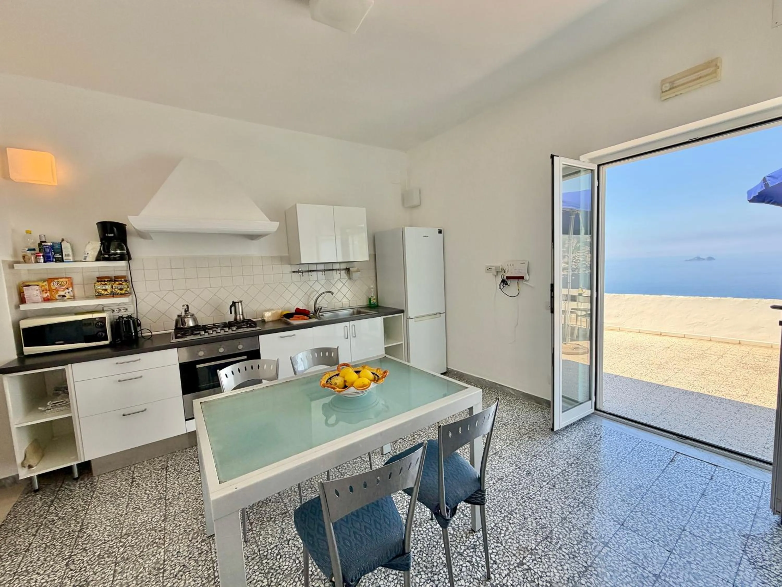 Kitchen or kitchenette in My Shazzy with amazing Sea View terrace