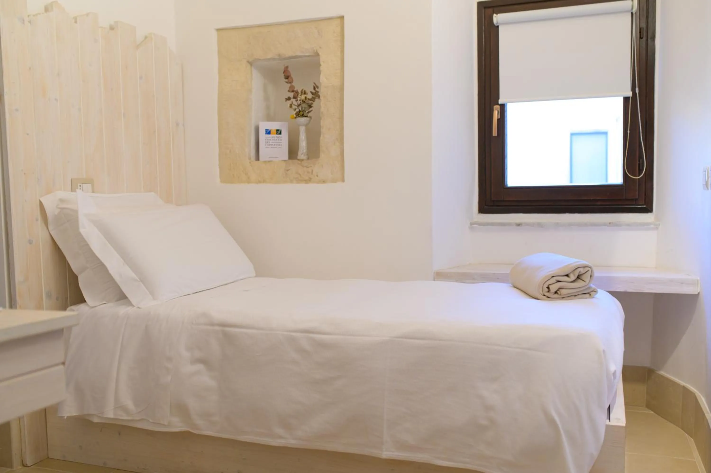 Bed in Antico Convento Dei Cappuccini