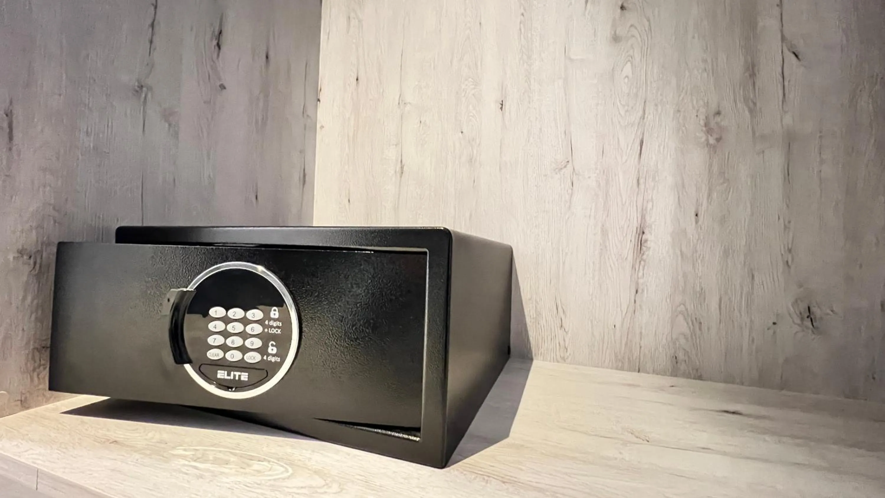 safe in Wellington Temple Bar