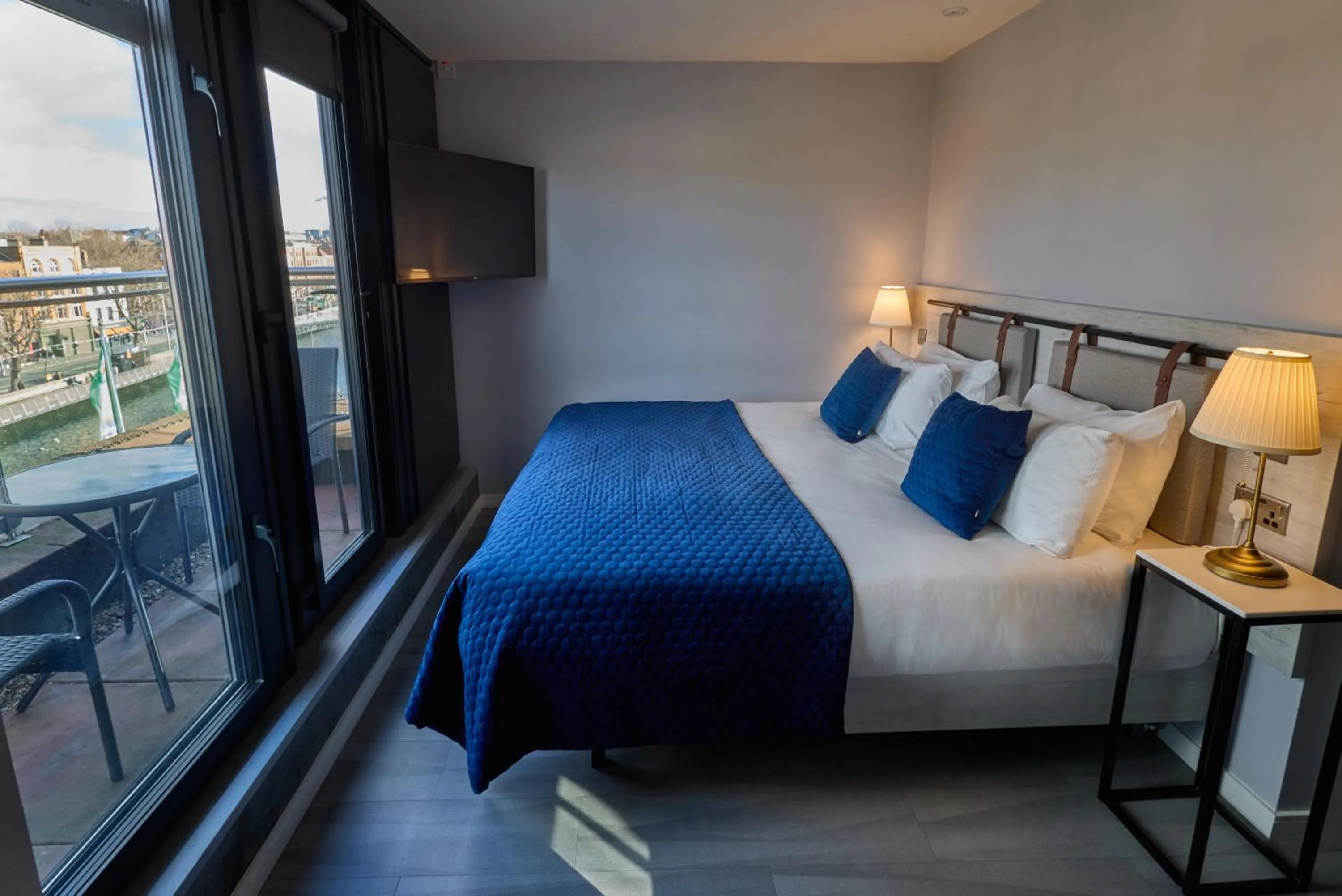 Bed in Wellington Temple Bar