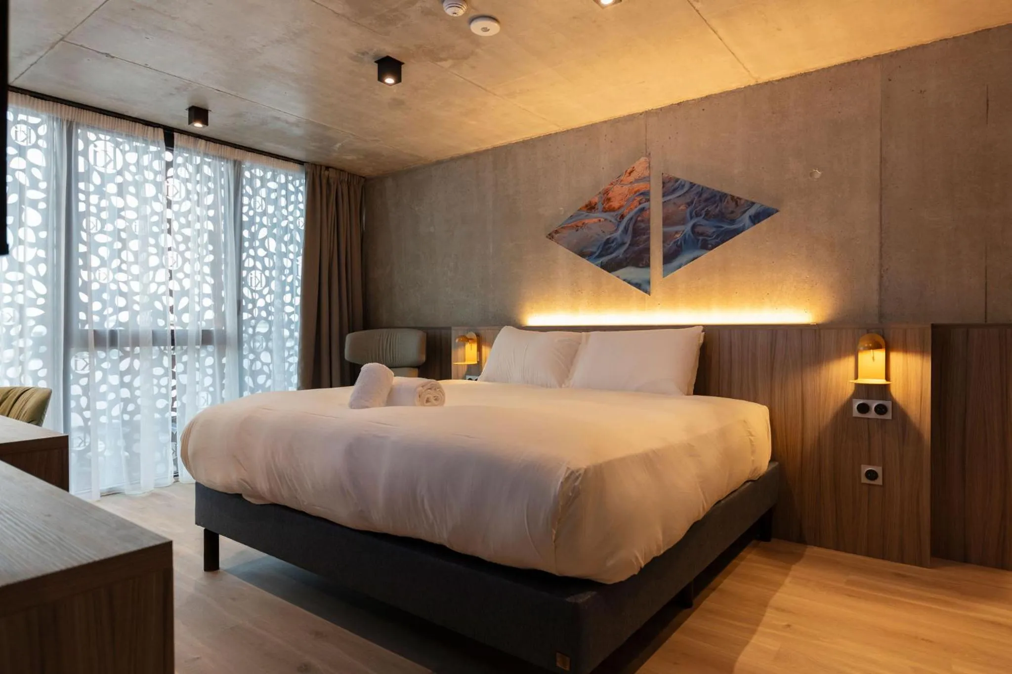 Bed in Ki Space Hotel & Spa - near Disneyland Paris