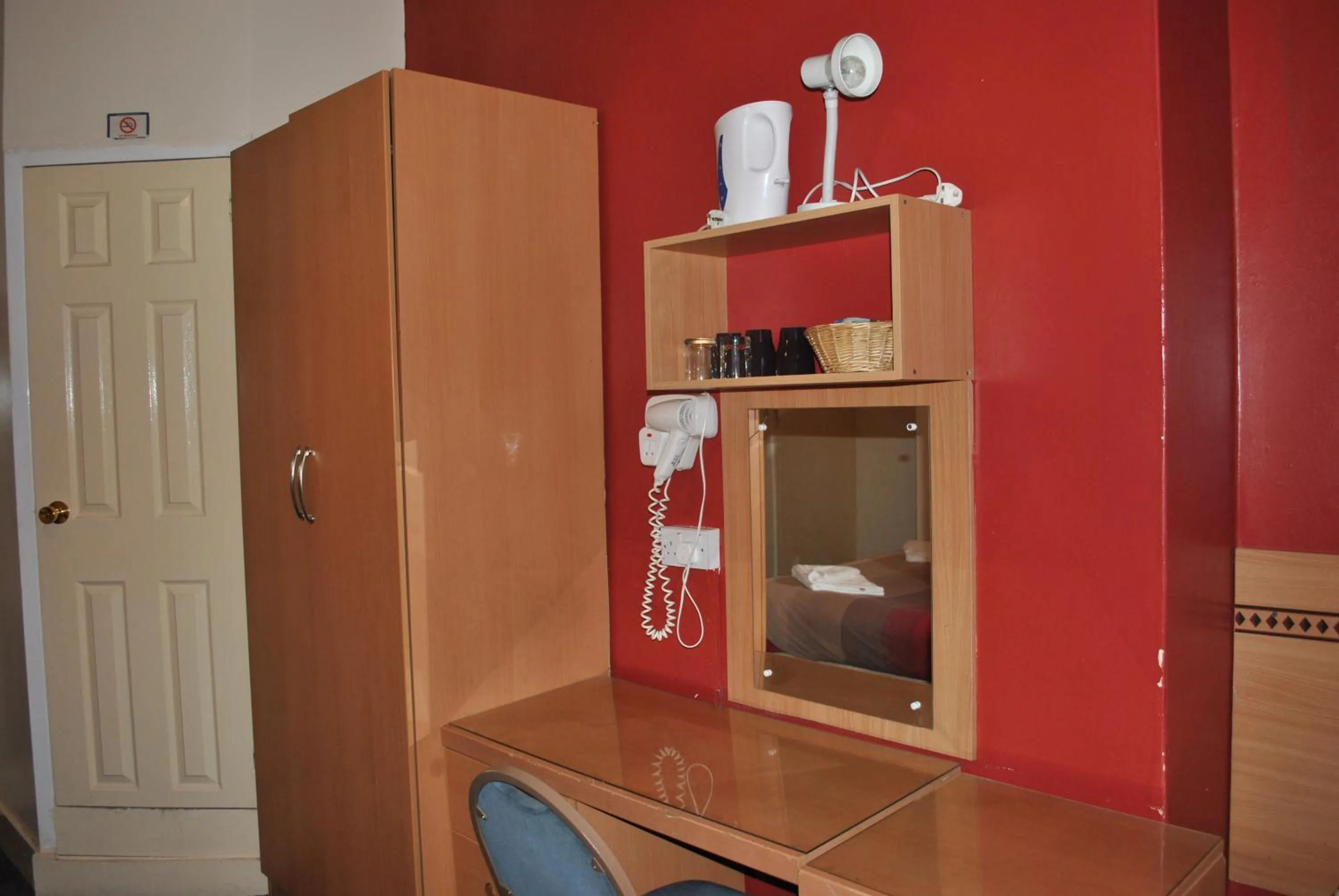 Decorative detail in Grenville House Hotel