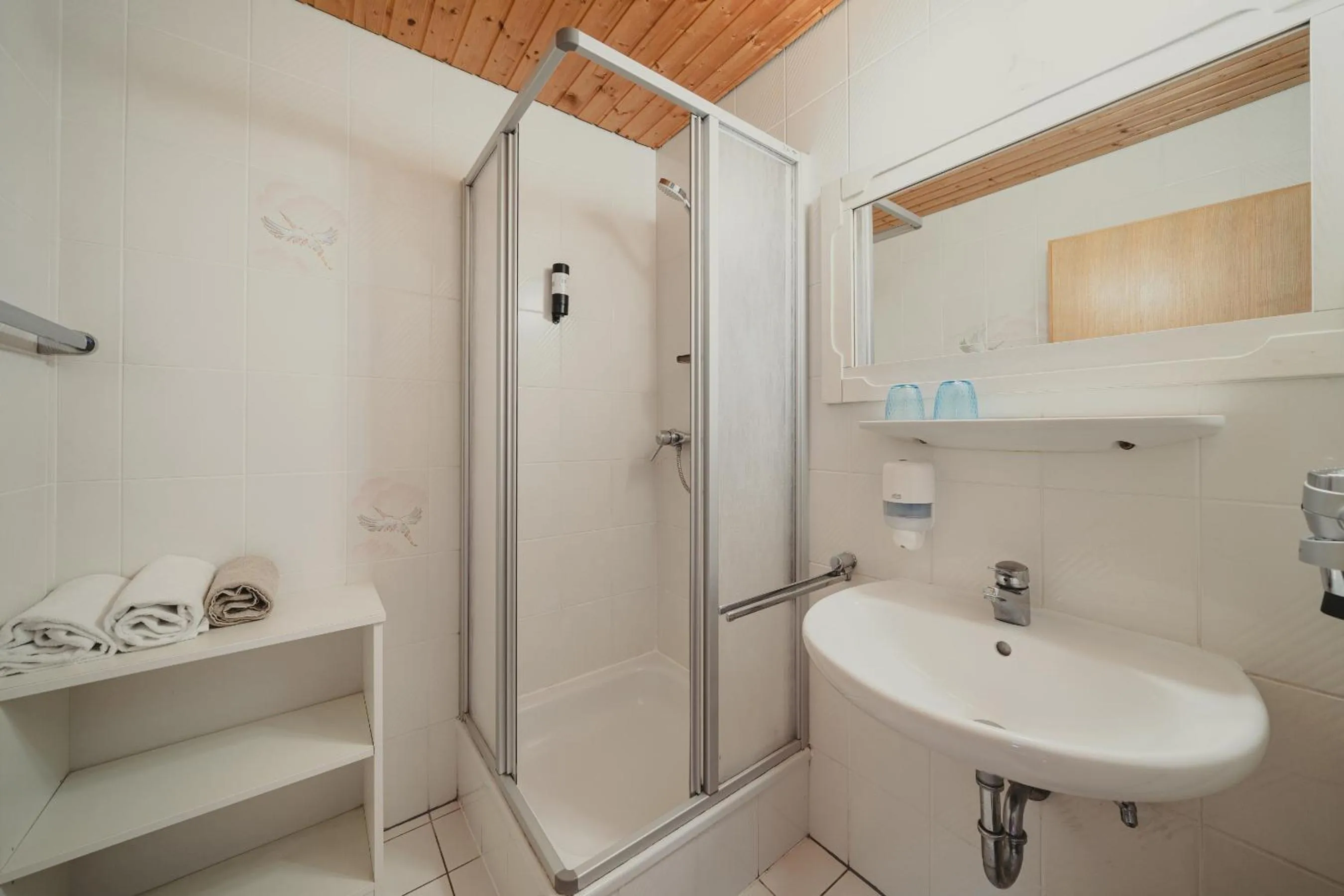 Bathroom in Hotel Semriacherhof