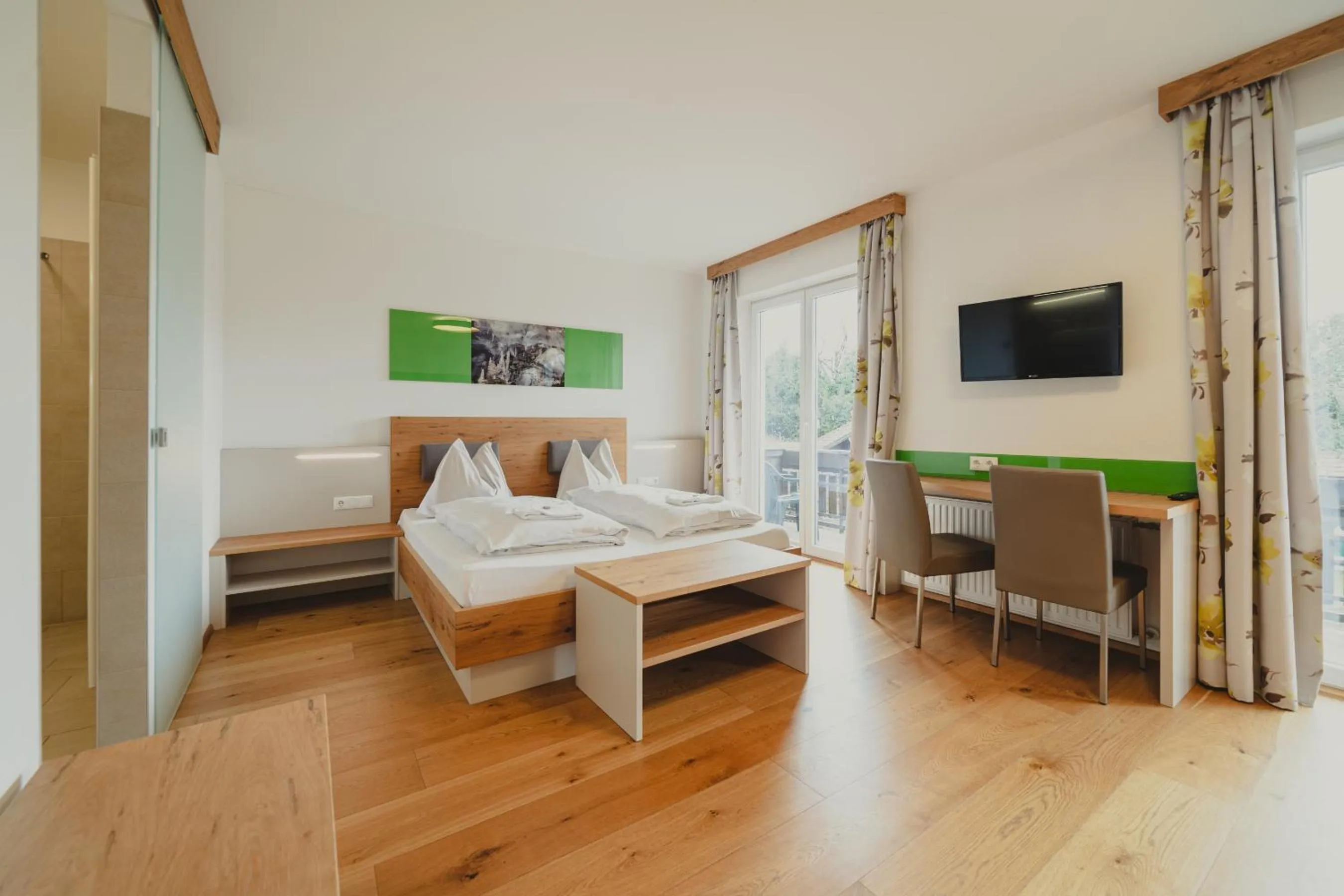 Photo of the whole room, Bed in Hotel Semriacherhof