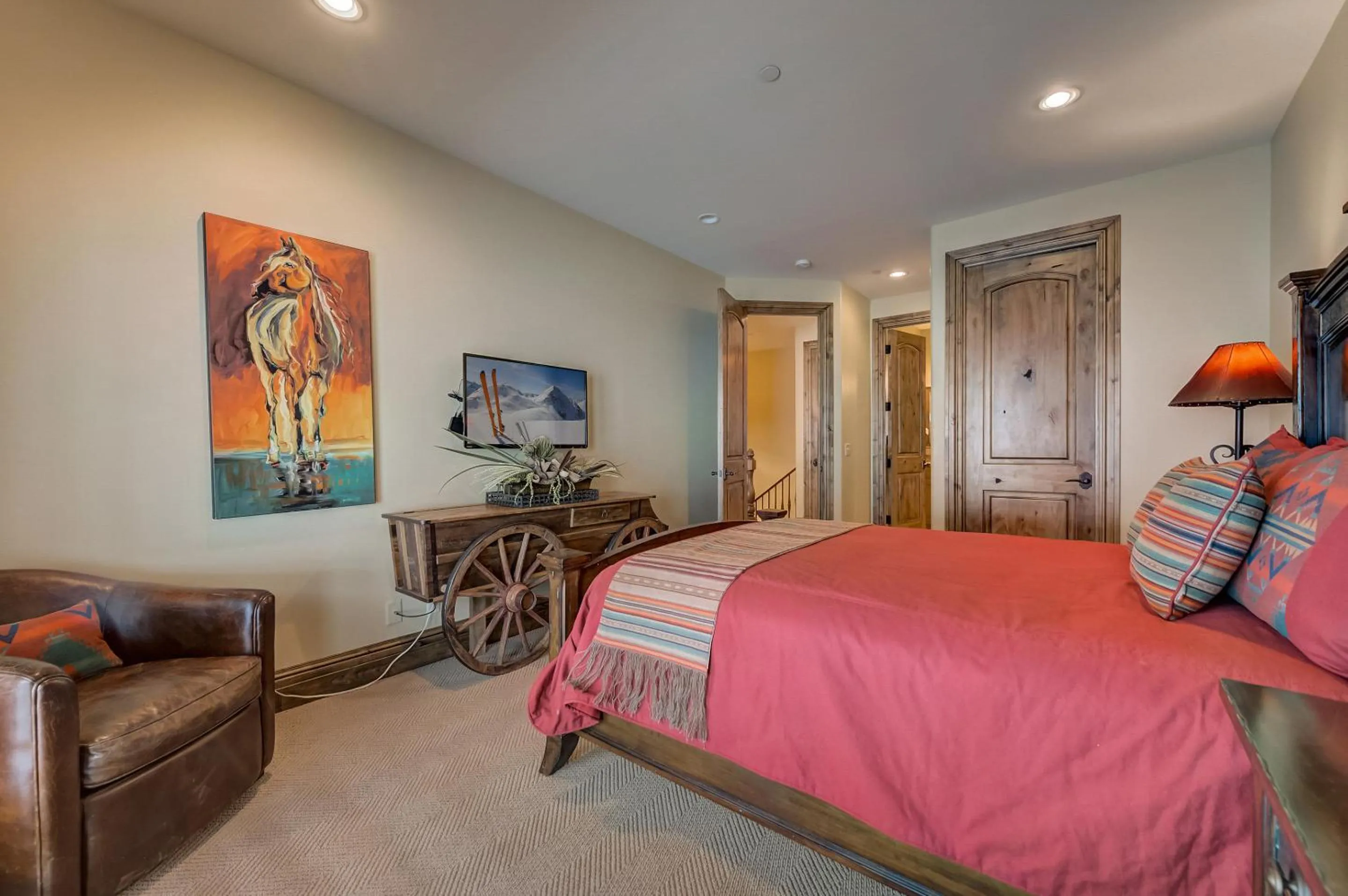 Vintage on the Strand by All Seasons Resort Lodging
