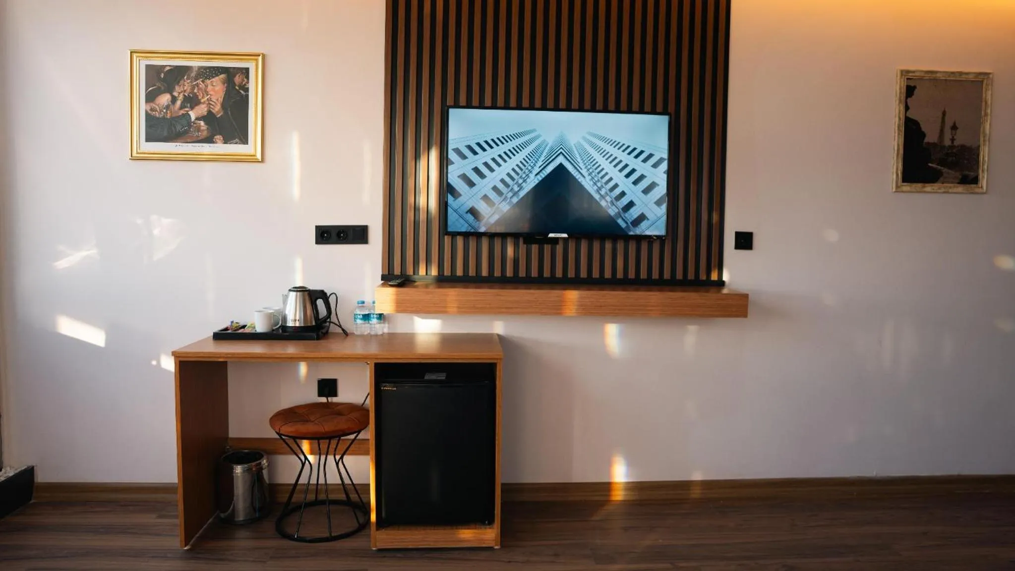 TV and multimedia in Cip Hotel & Spa - İstanbul Bakırköy City Center