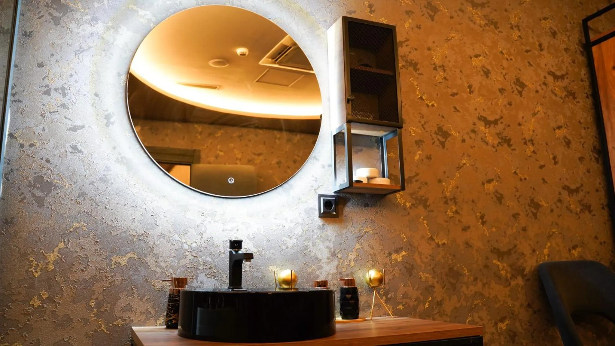 Massage in Cip Hotel & Spa - İstanbul Bakırköy City Center