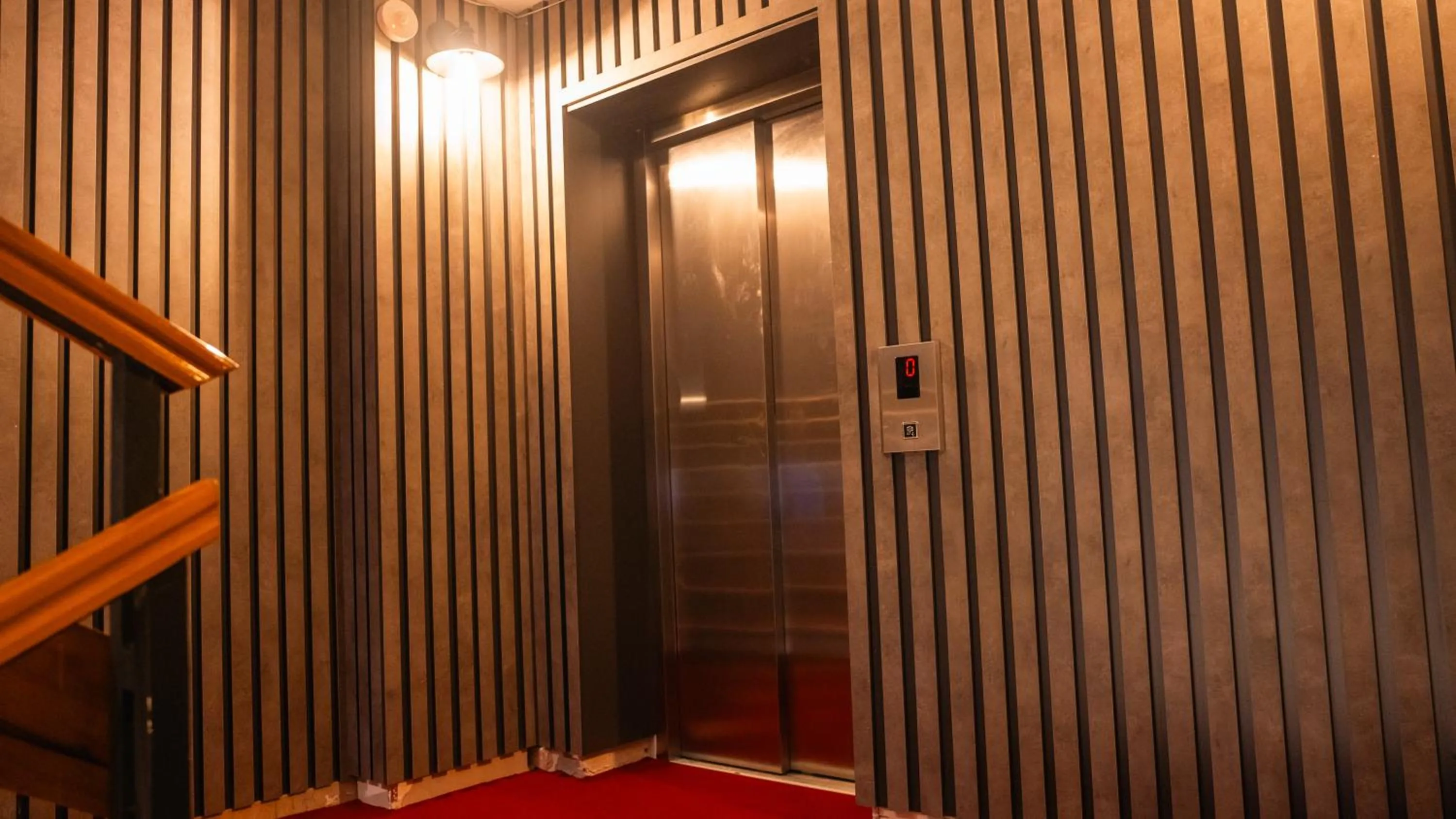 elevator in Cip Hotel & Spa - İstanbul Bakırköy City Center