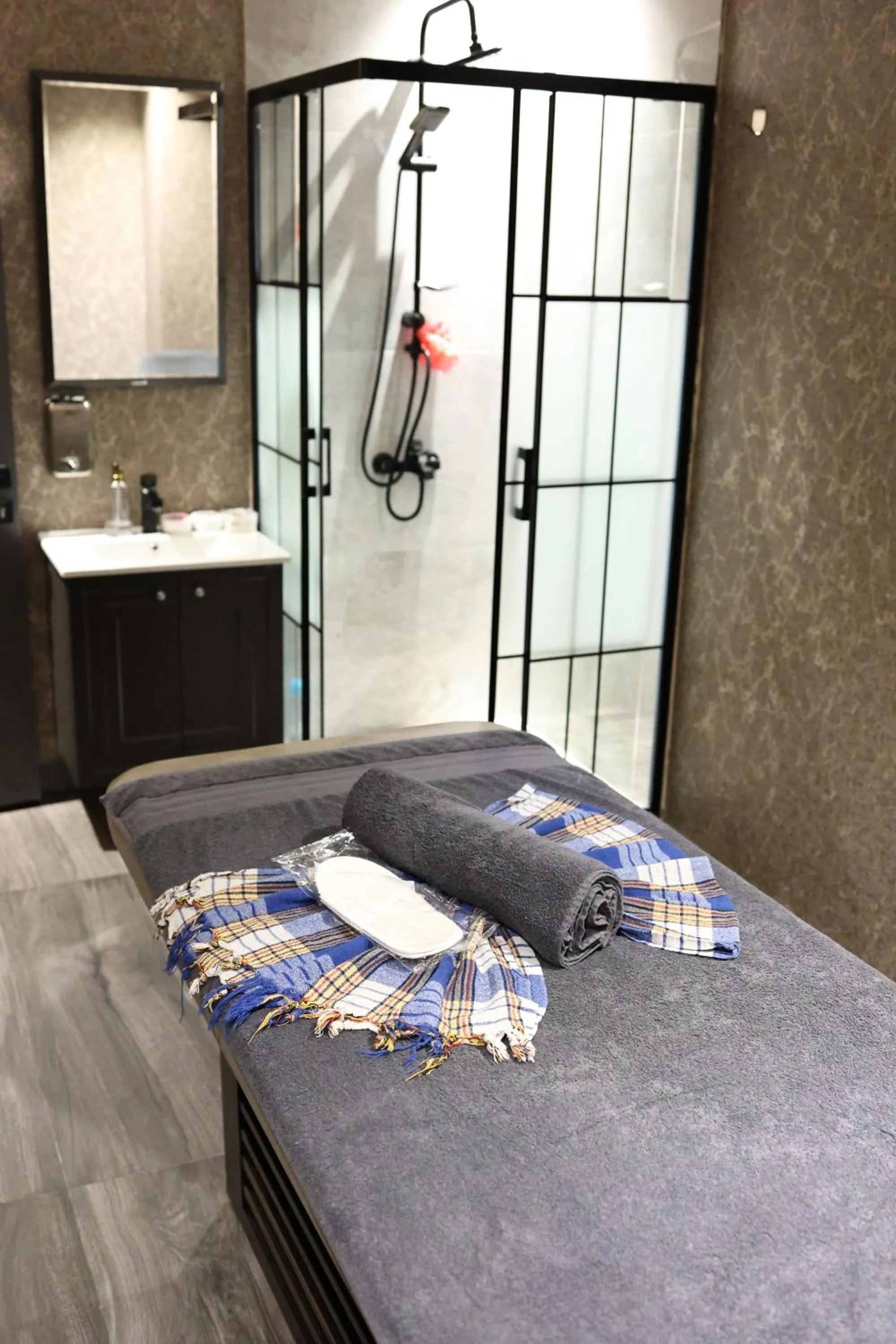 Massage, Bed in Cip Hotel & Spa - İstanbul Bakırköy City Center