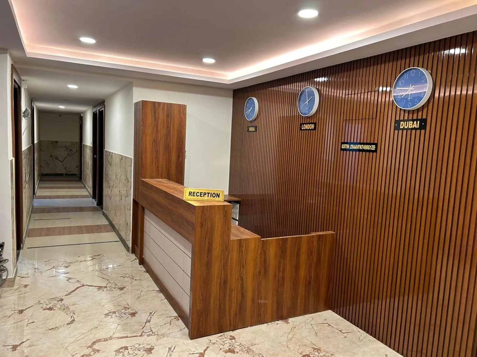 Lobby or reception in NO 7 Grandeur Hotel