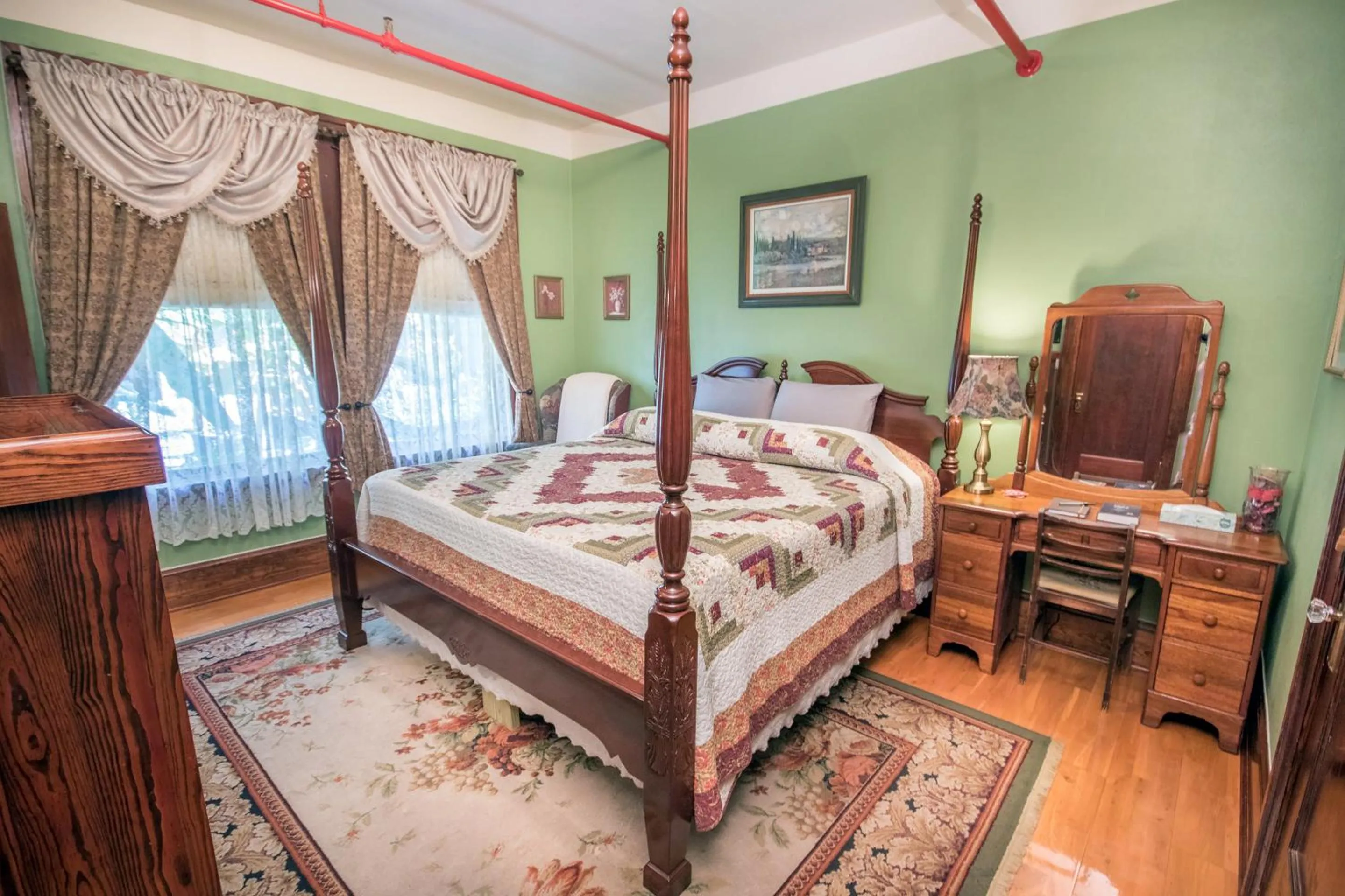 Bed in The Edgewater Hotel