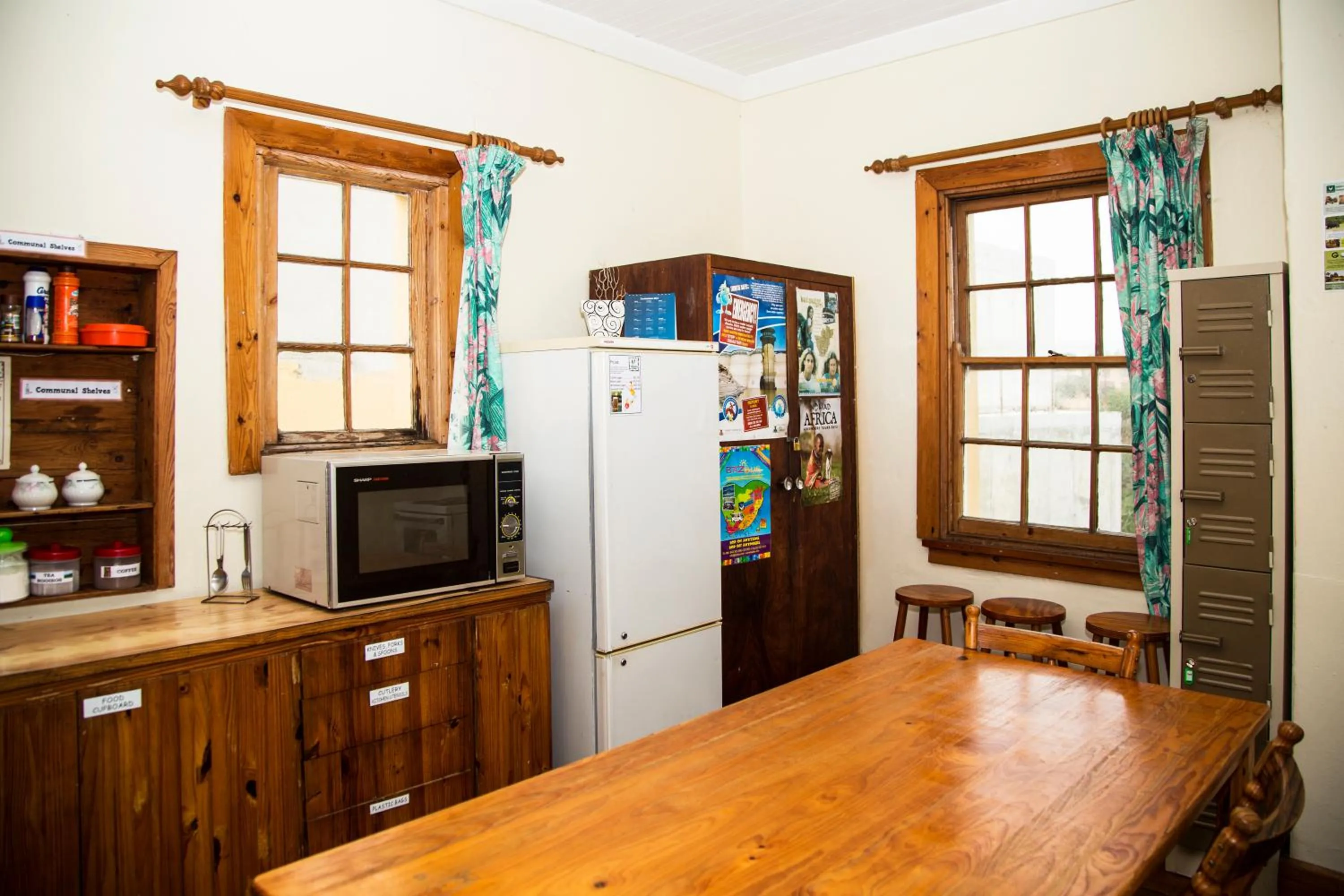 Kitchen or kitchenette in Jikeleza Lodge