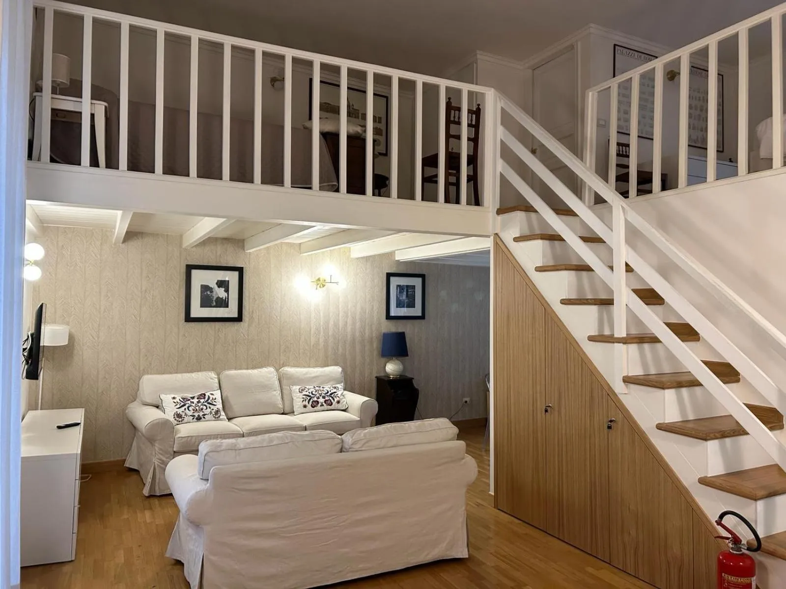 Seating area in Assunta Domus