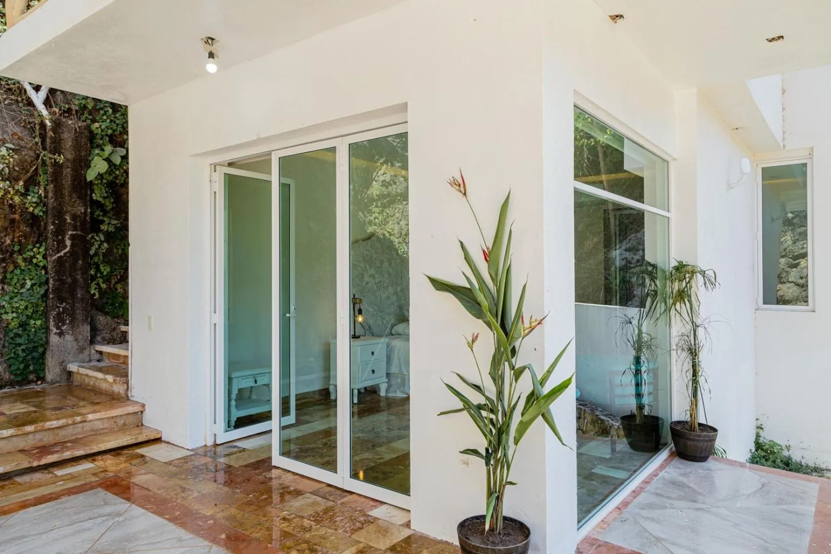 Facade/entrance in La Dulce Vista Hotel & Villas - Sierra Madre Puerto Vallarta