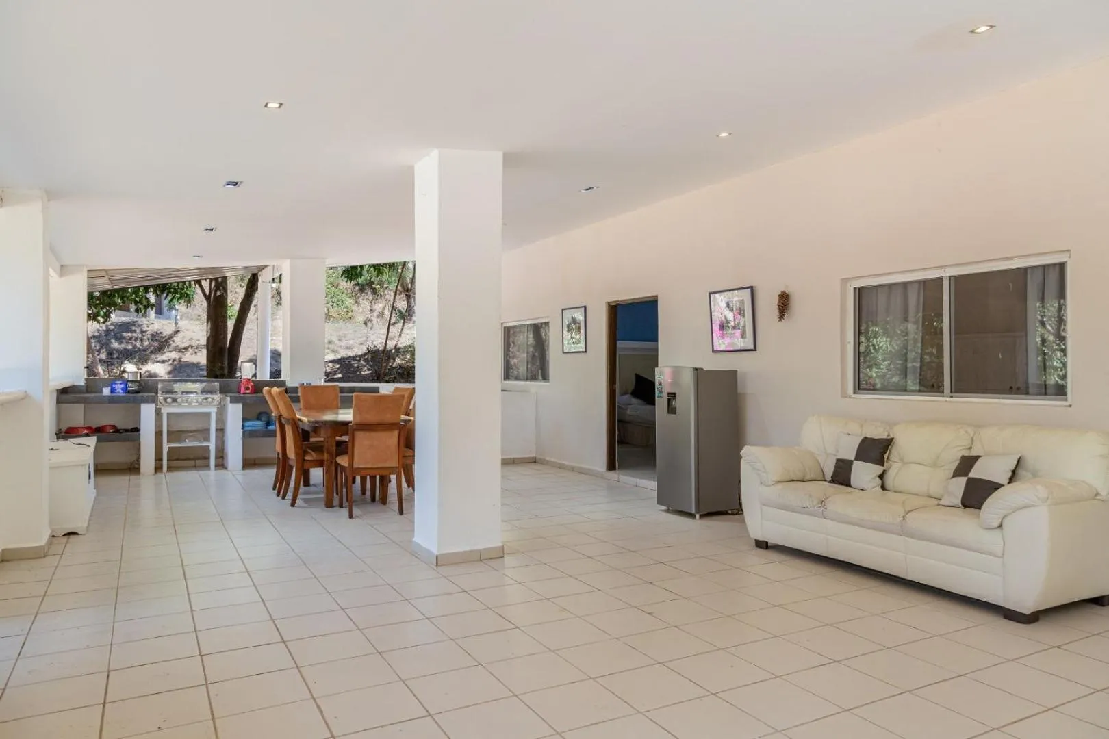 TV and multimedia in La Dulce Vista Hotel & Villas - Sierra Madre Puerto Vallarta