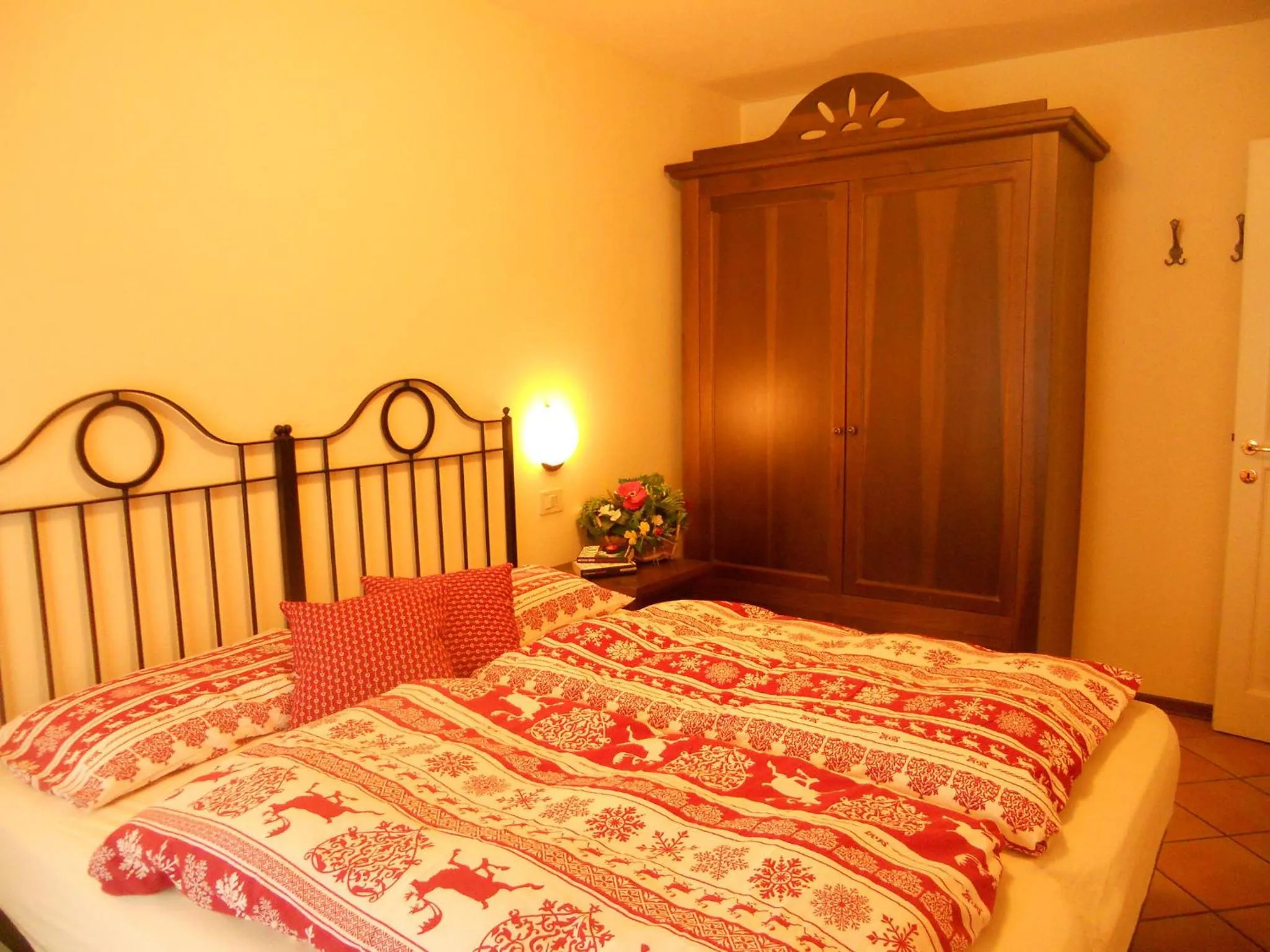 Bed in Residence Villa Avisio
