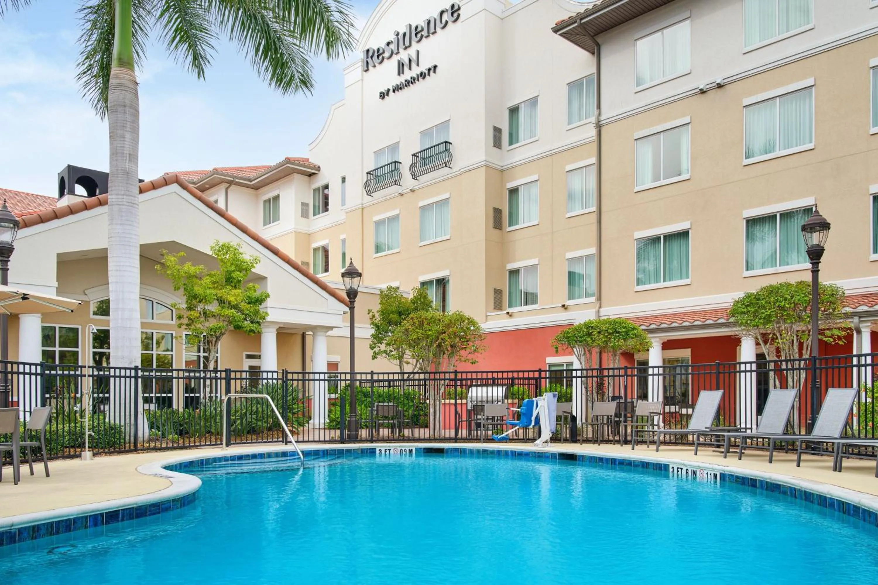 Swimming pool in Residence Inn by Marriott Fort Myers at I-75 and Gulf Coast Town Center