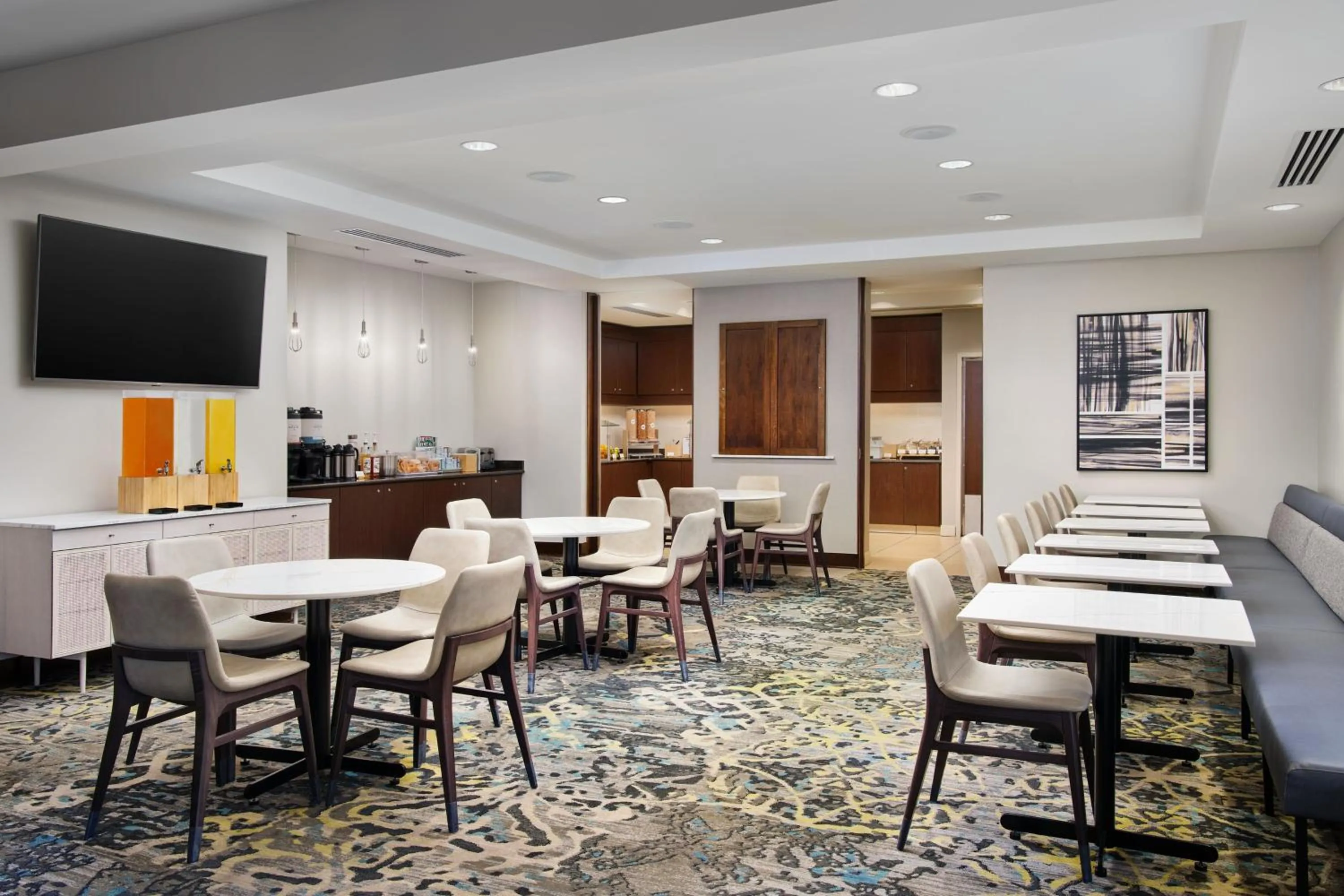 Breakfast in Residence Inn by Marriott Fort Myers at I-75 and Gulf Coast Town Center