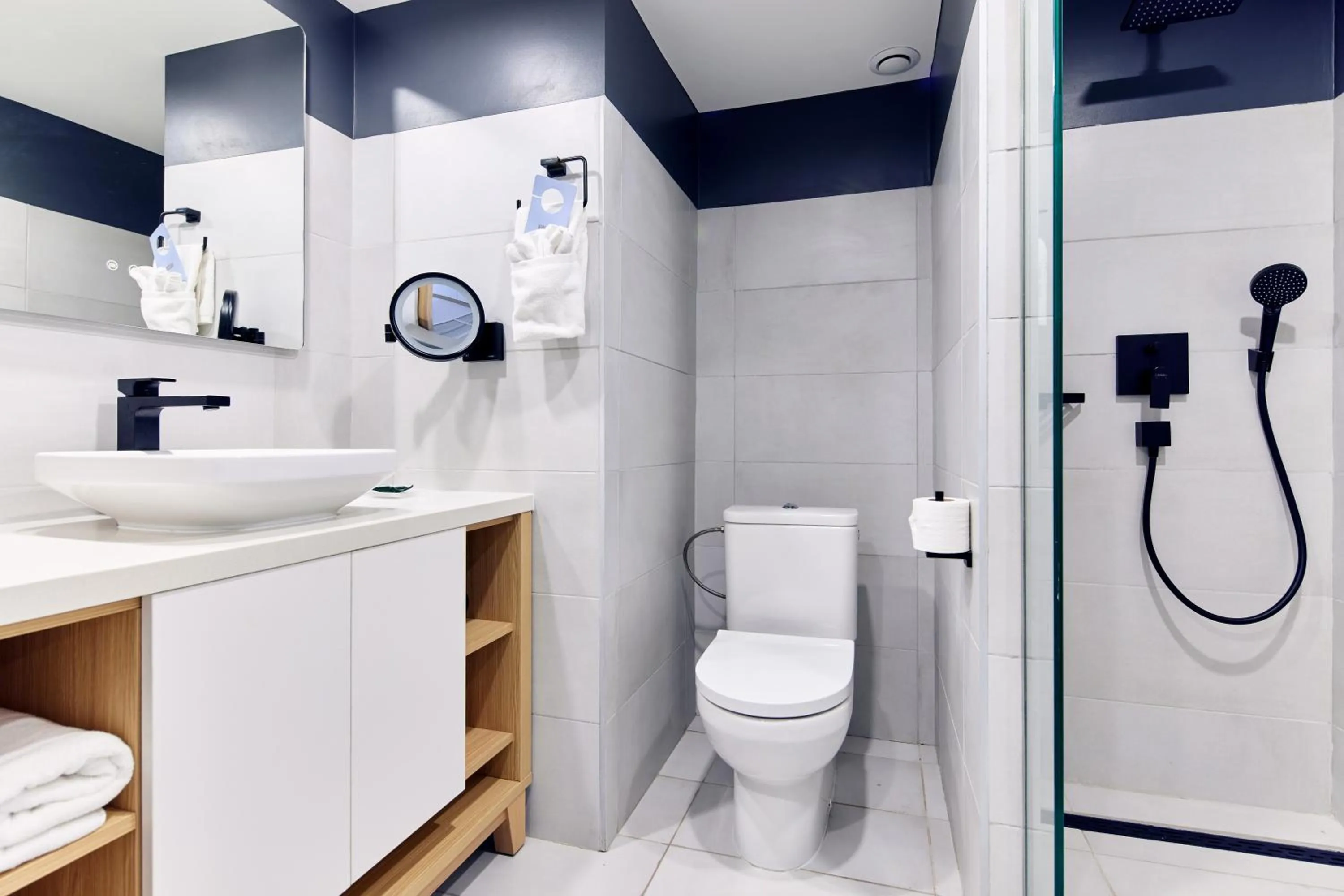 Shower in Radisson Hotel Paramaribo