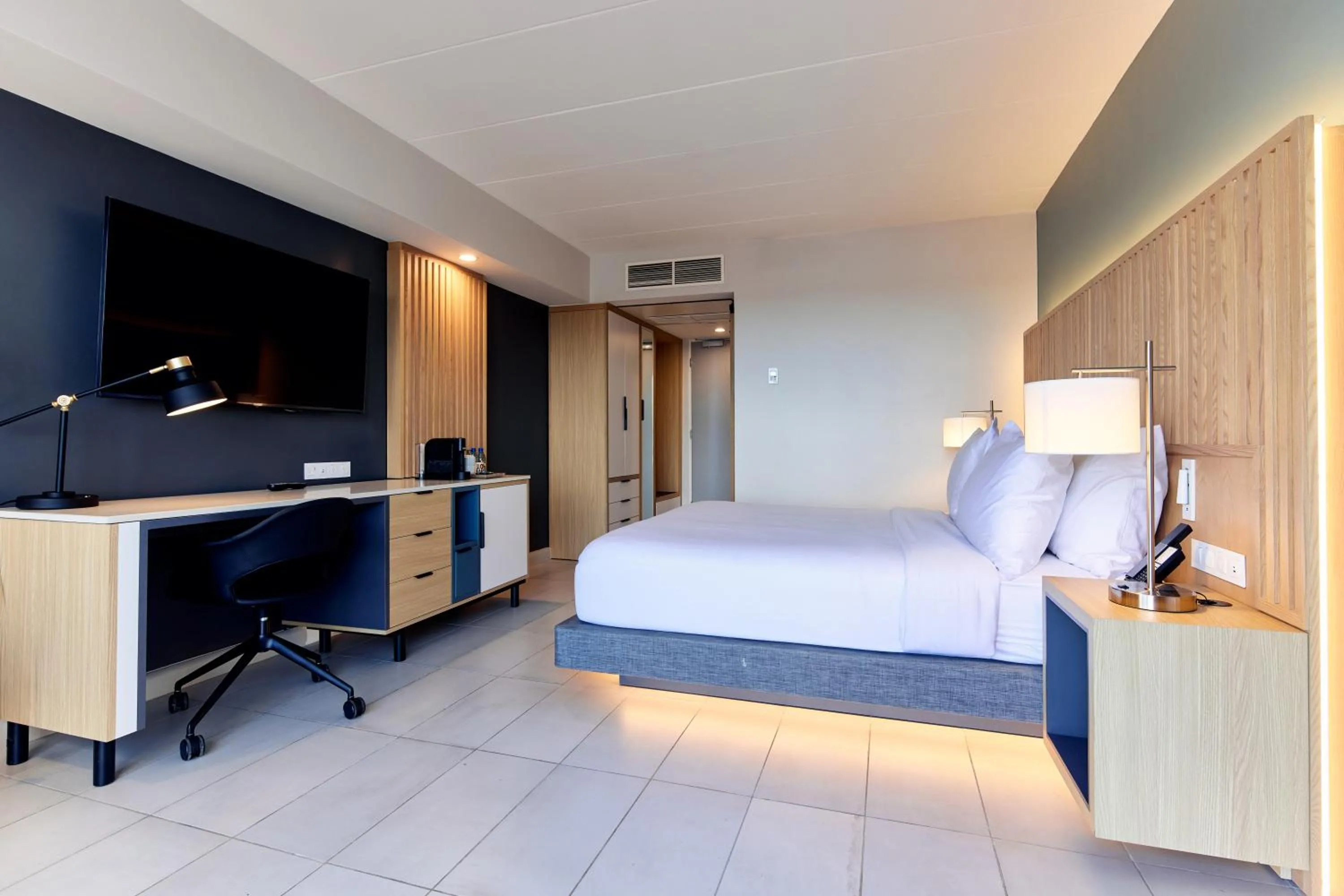 Bed in Radisson Hotel Paramaribo