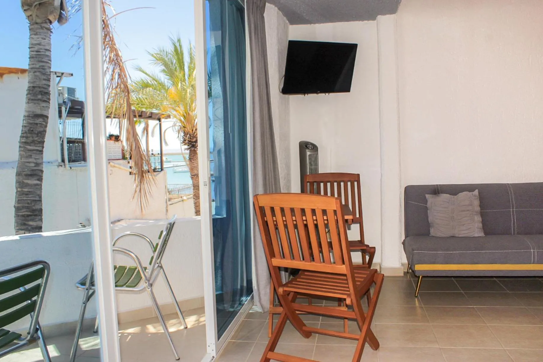 Balcony/Terrace in Hotel Allende