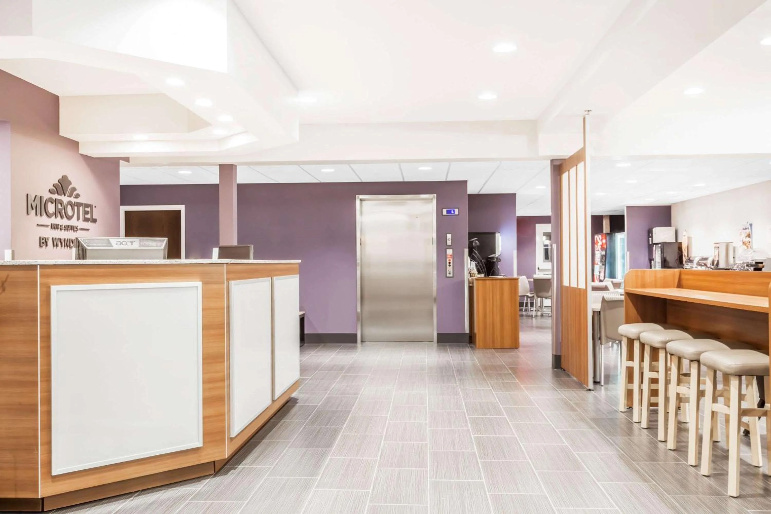 Lobby or reception in Microtel Inn & Suites Sault Ste. Marie
