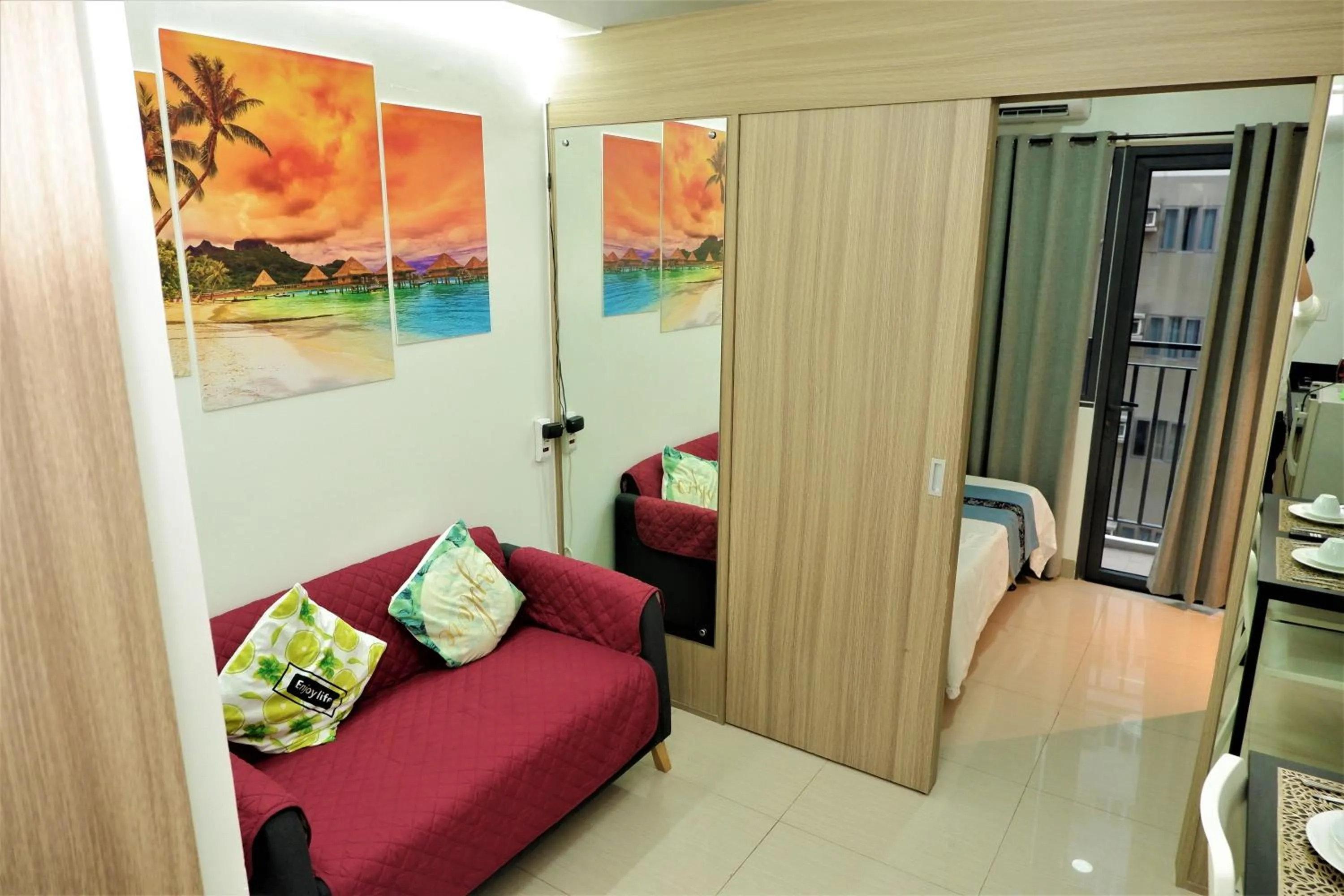 Living room in Shore Residences MOA Dynastel Staycation