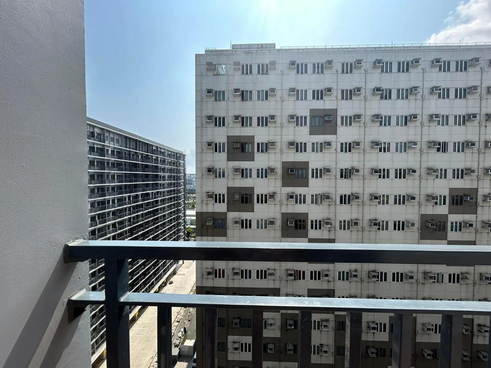 Balcony/Terrace in Shore Residences MOA Dynastel Staycation