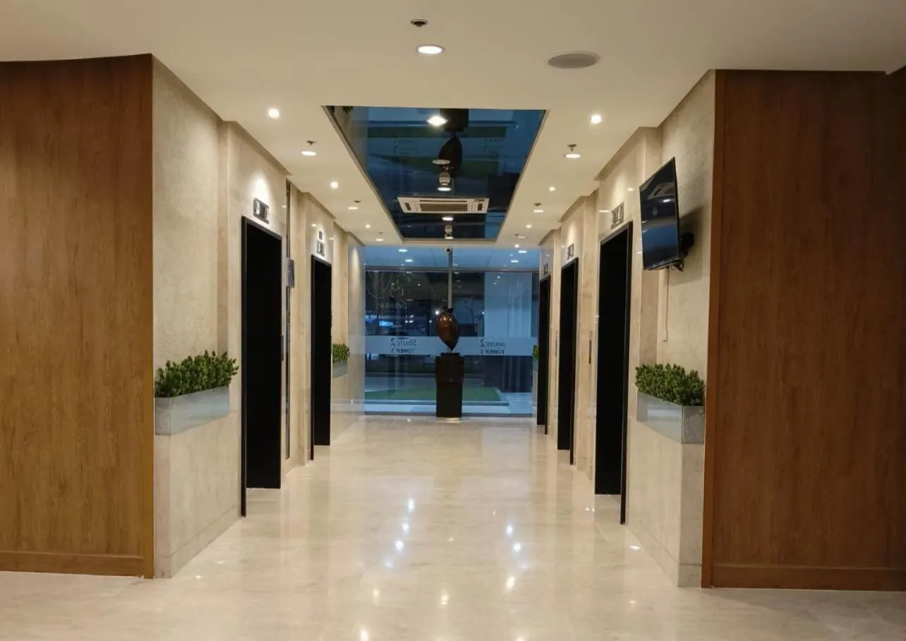 elevator in Shore Residences MOA Dynastel Staycation