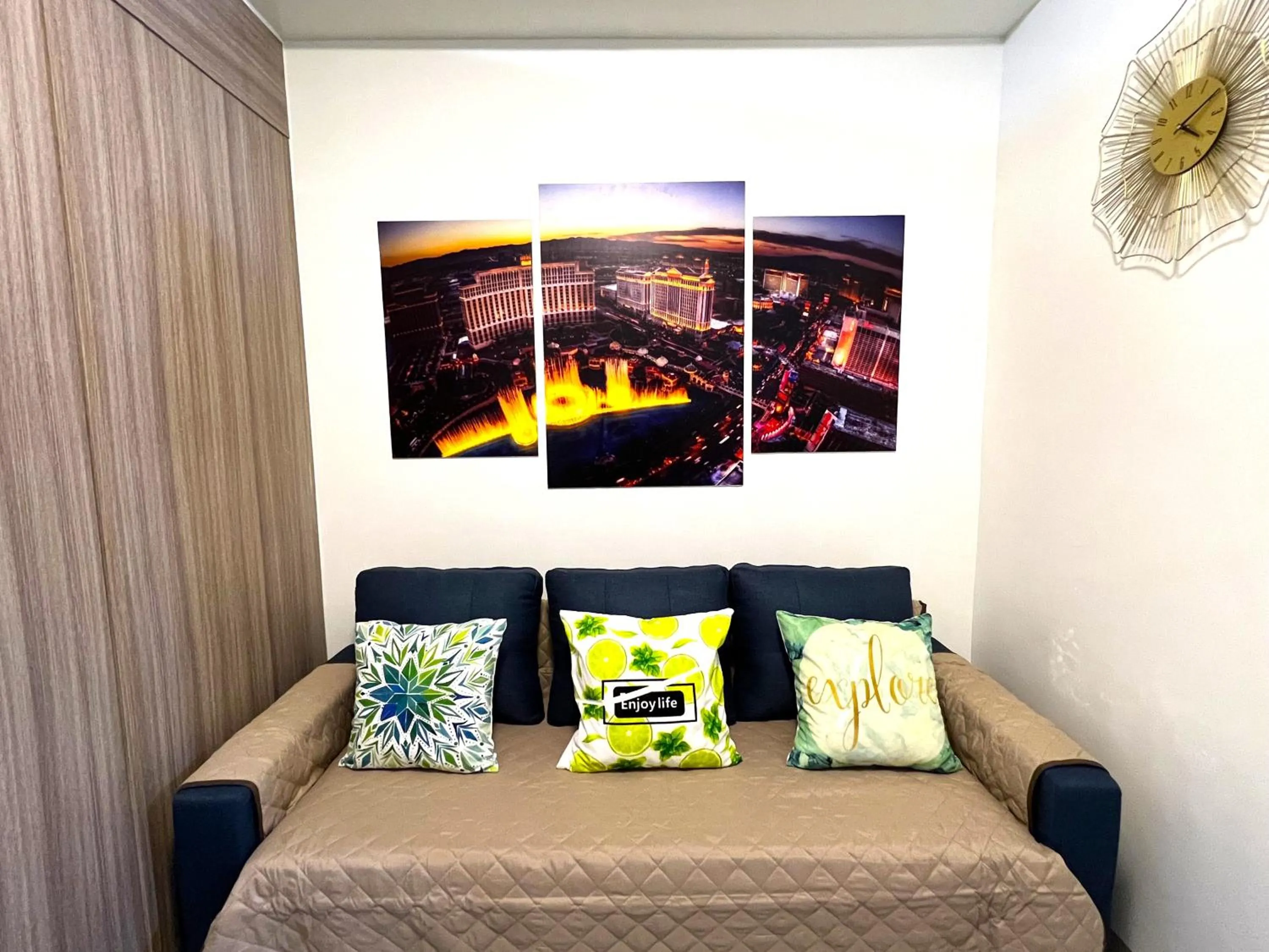 Living room in Shore Residences MOA Dynastel Staycation