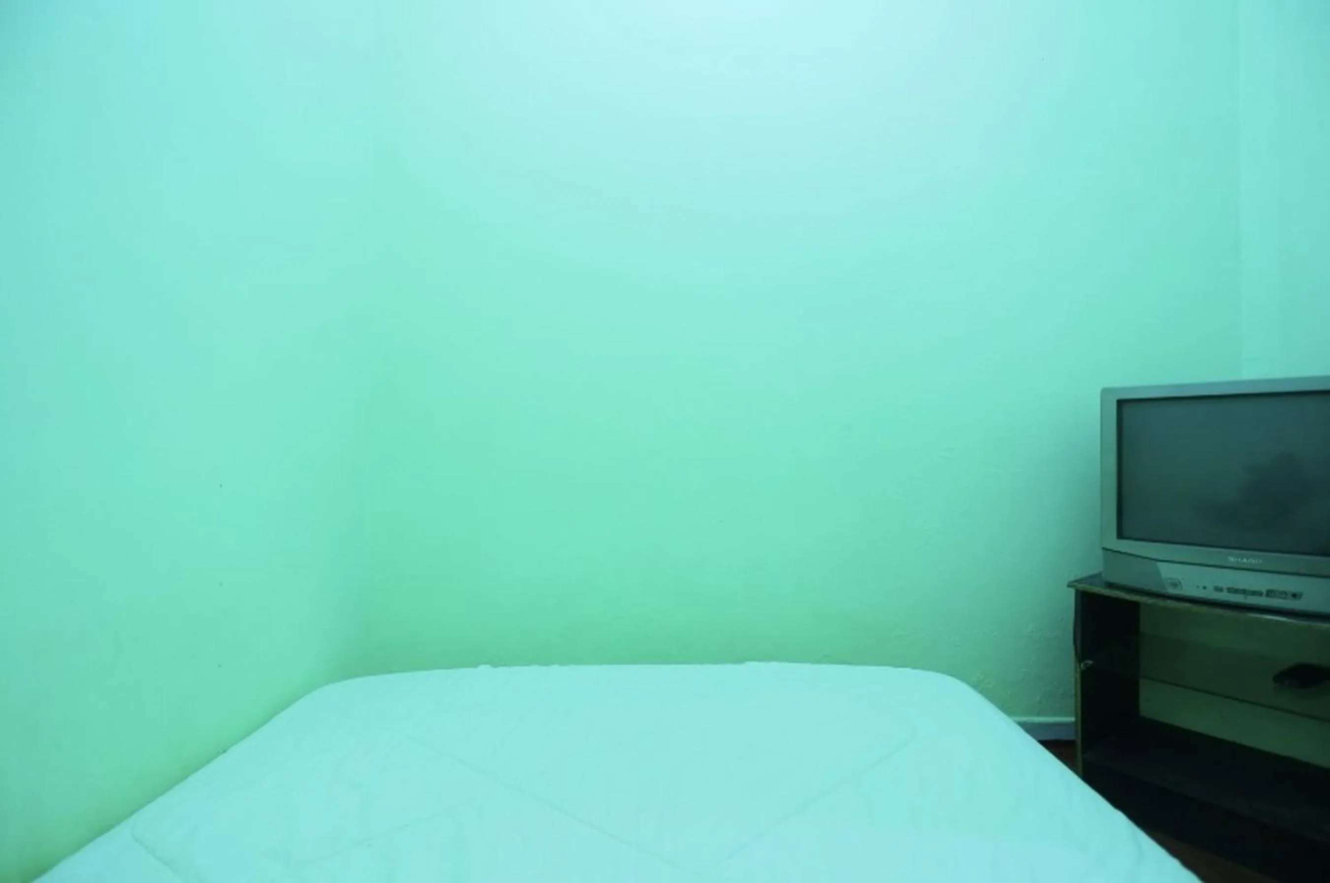 Photo of the whole room, Bed in Hotel O Grace Homestay SyariahNearMall Nagoya Hill