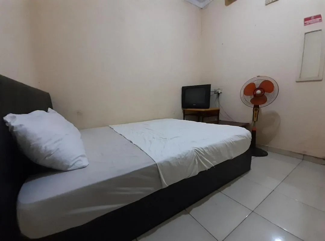 Bedroom, Bed in SPOT ON 93428 Pinus Jaya Syariah