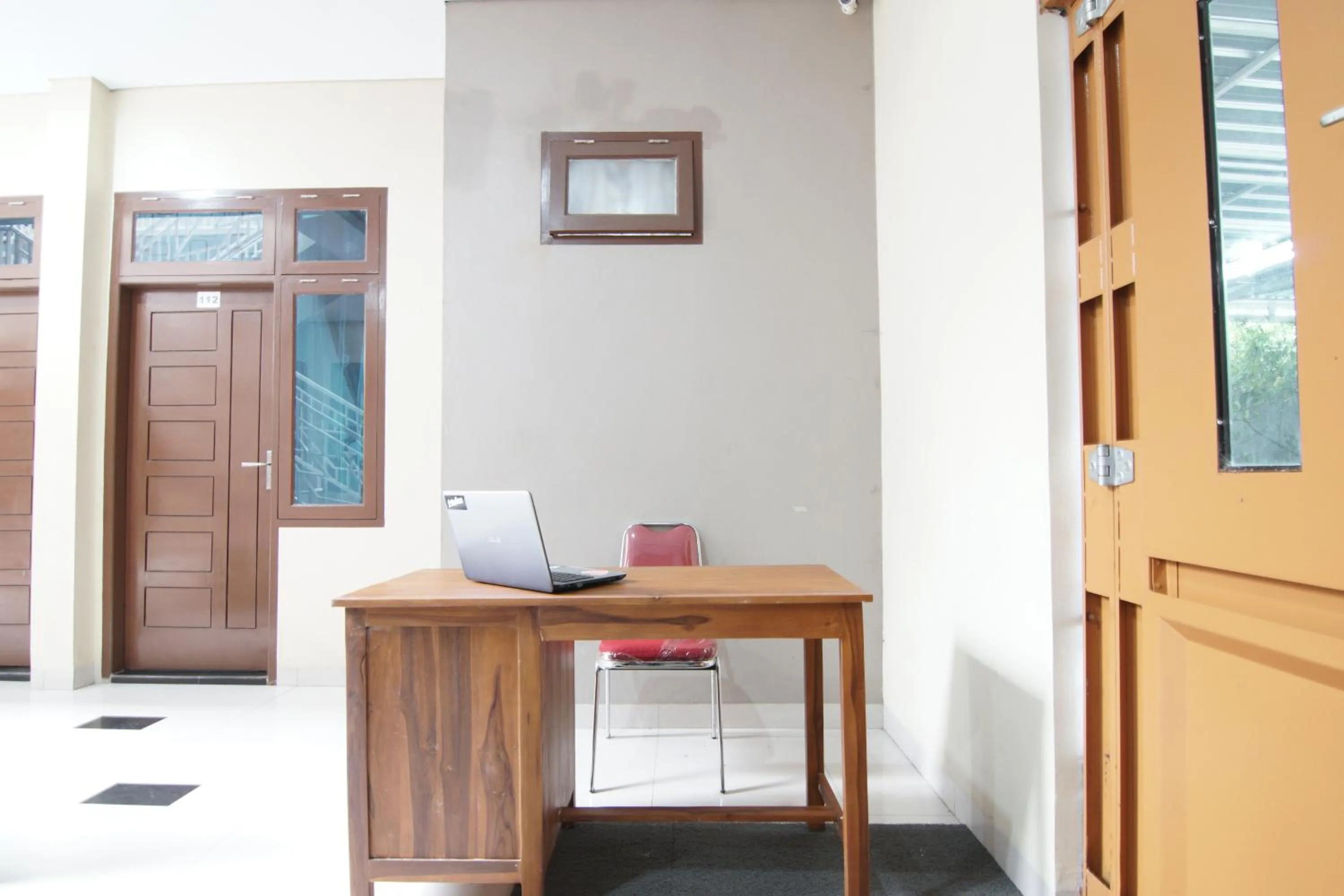 Lobby or reception in SPOT ON 93428 Pinus Jaya Syariah