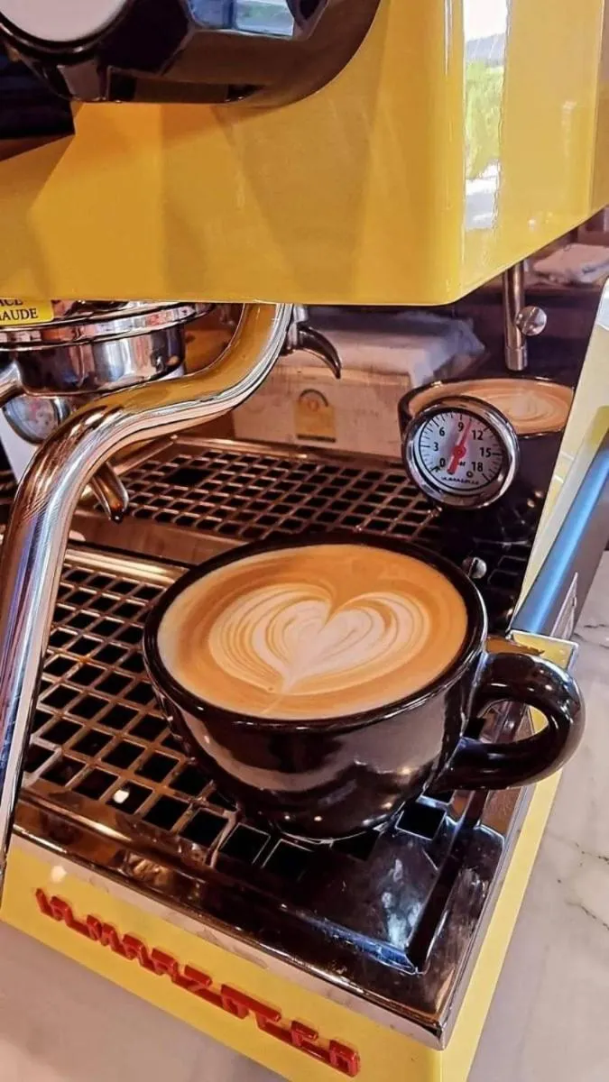 On-site shops in Golden House Hotel Sakaeo