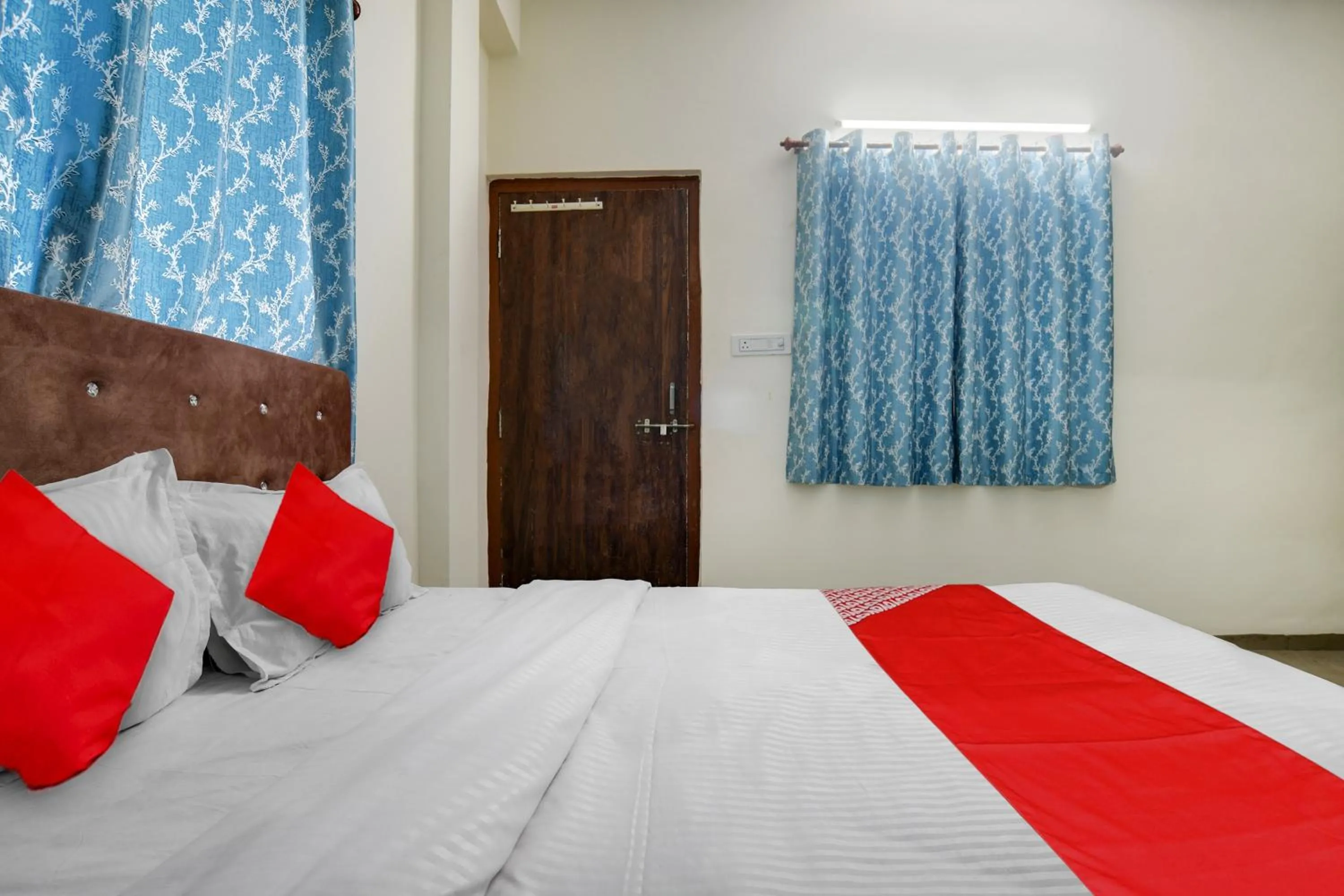 Bedroom, Bed in Hotel O Nitya