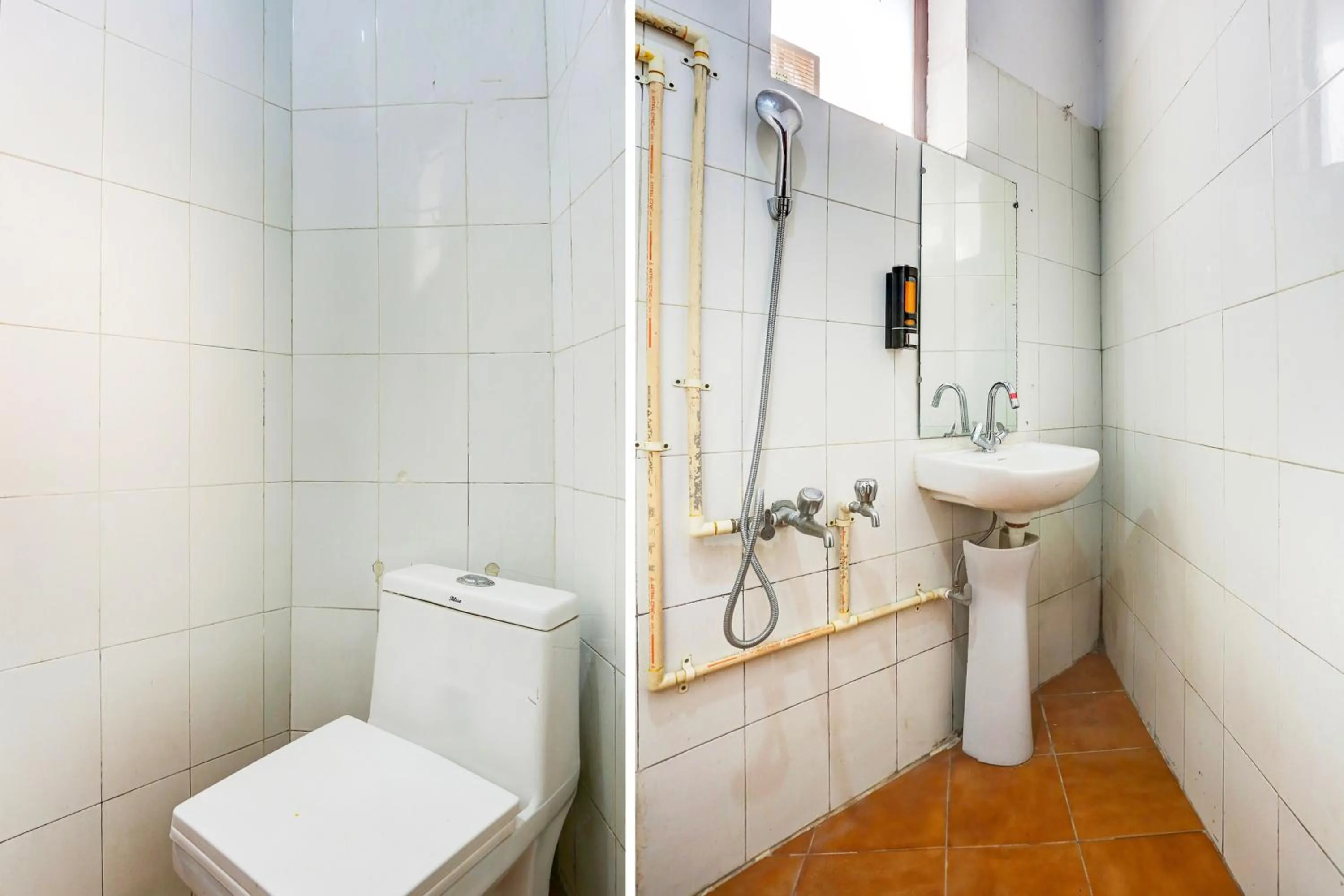 Bathroom in Hotel O KC