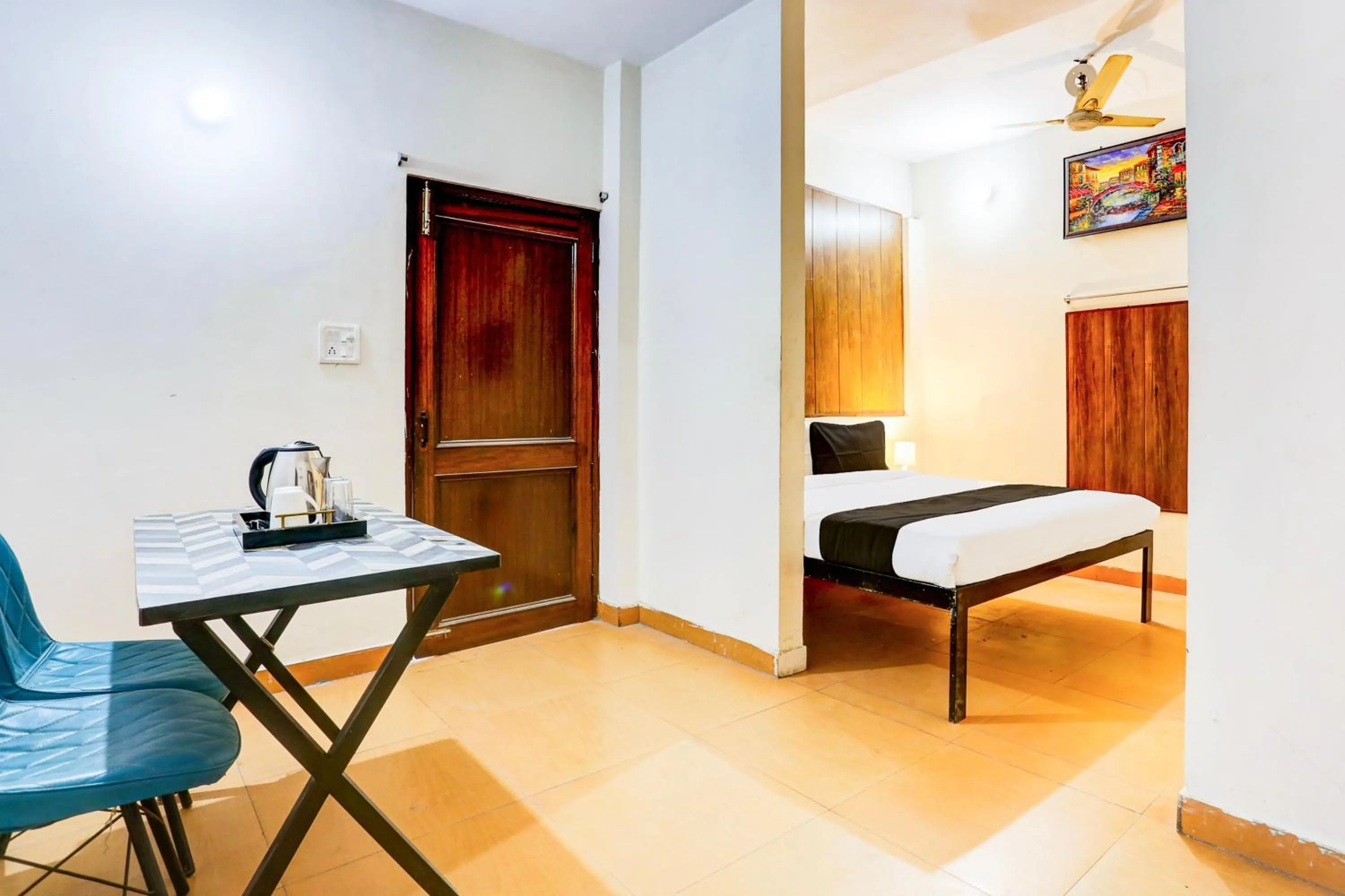 Bedroom in Hotel O KC