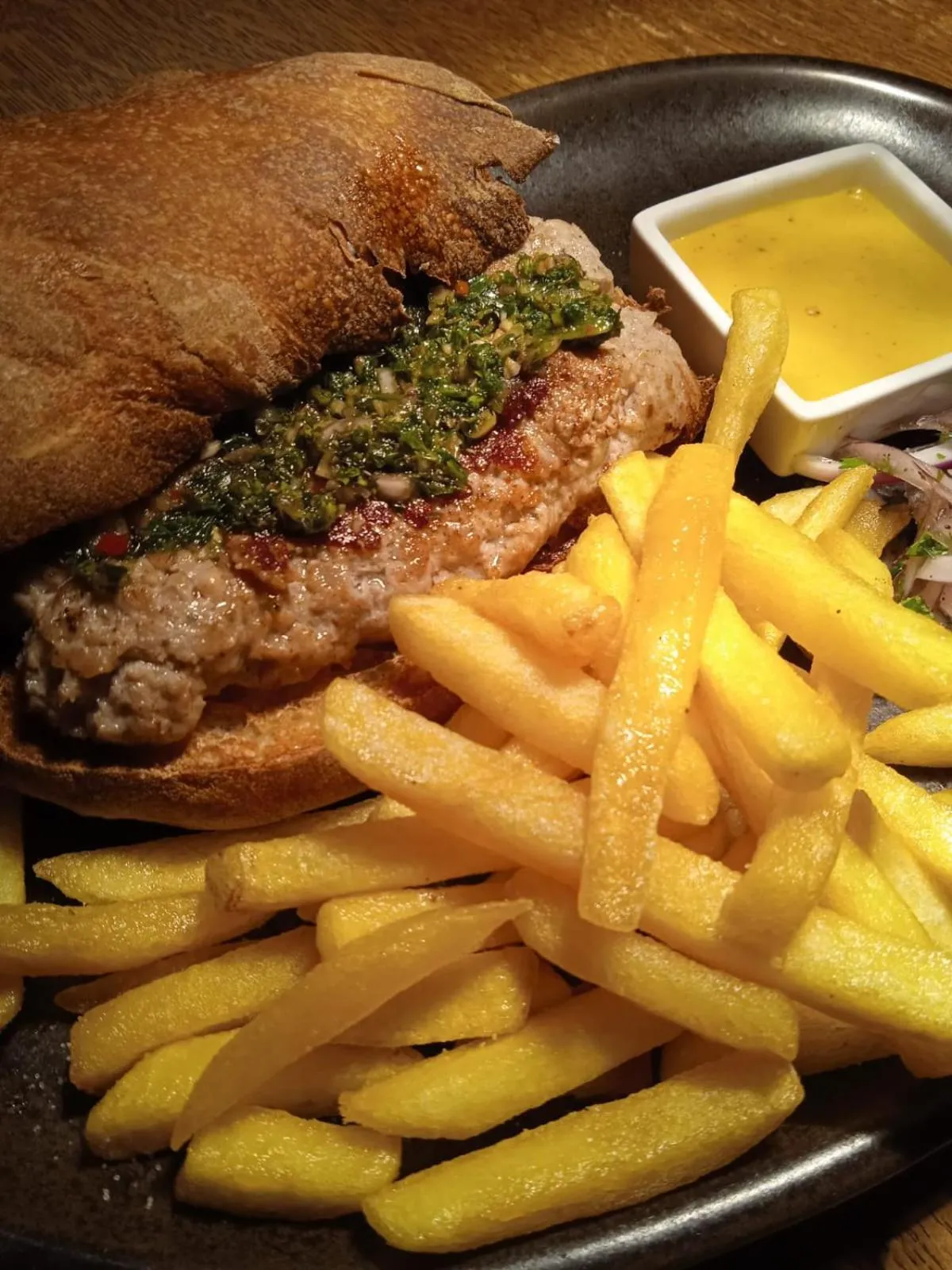 Restaurant/places to eat in Hotel La Tour d'Aï