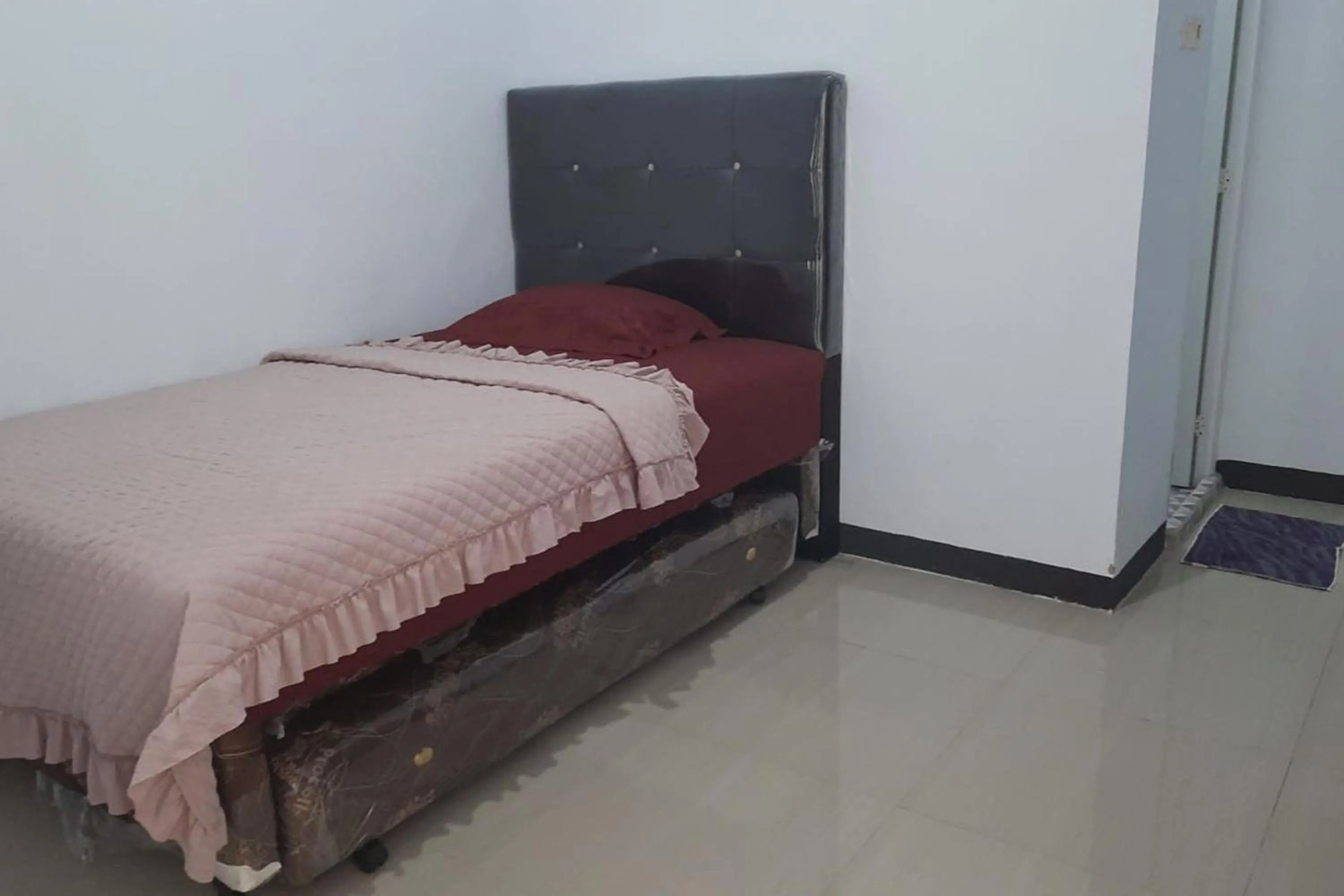 Bedroom, Bed in Pondokan Guest House Rinjani Syariah