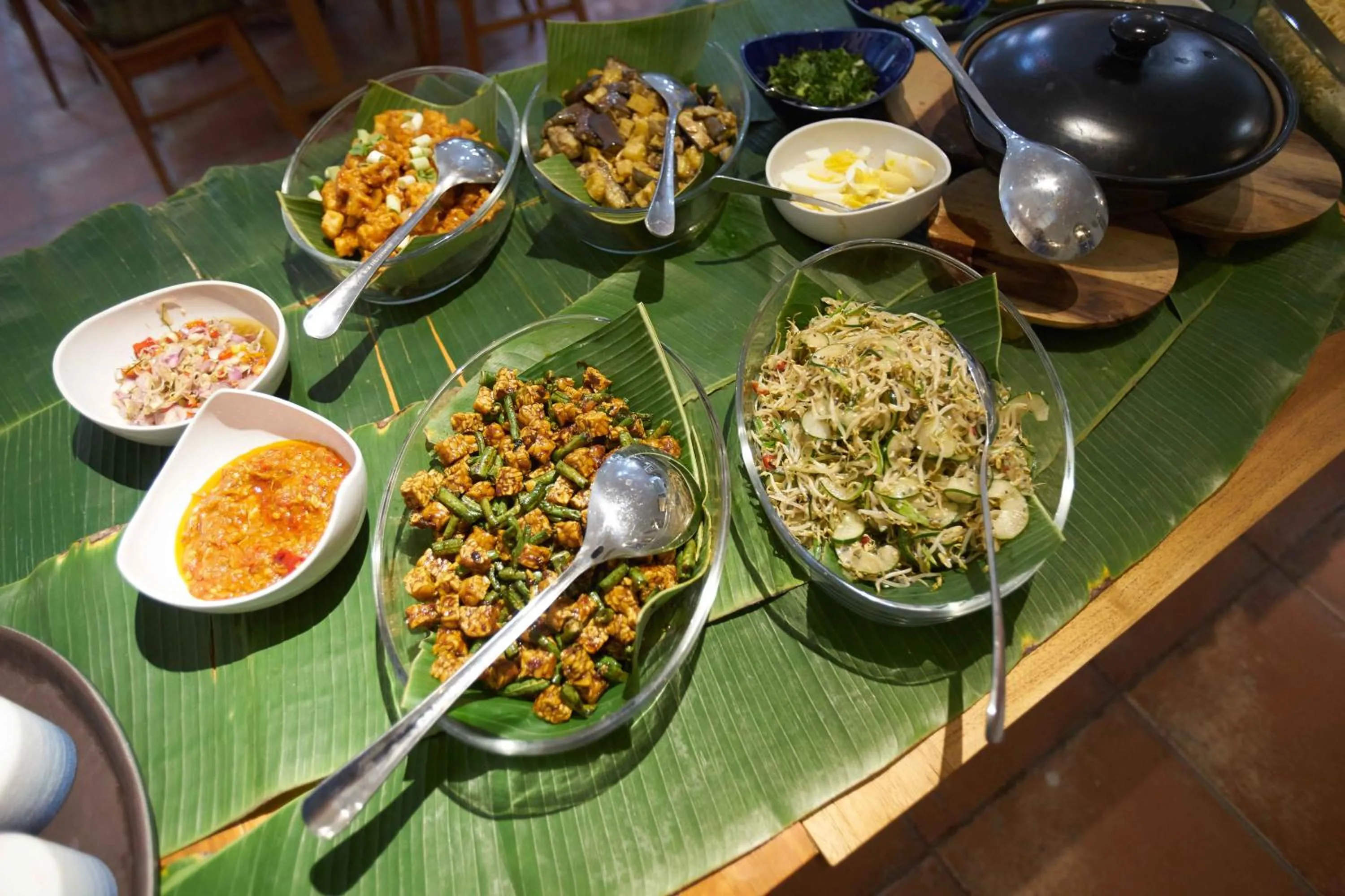 Restaurant/places to eat in Risna Homestay