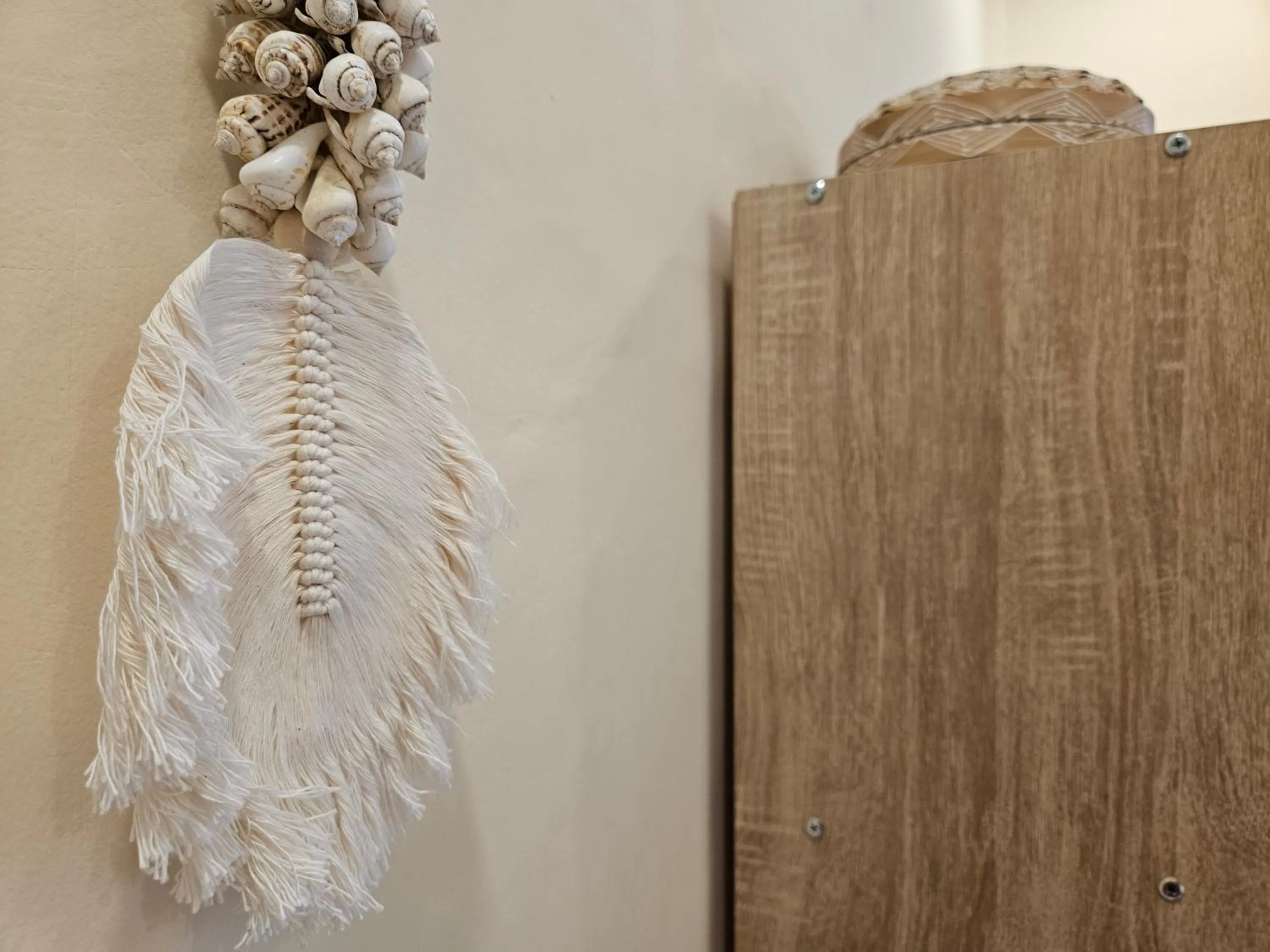 Decorative detail in Risna Homestay