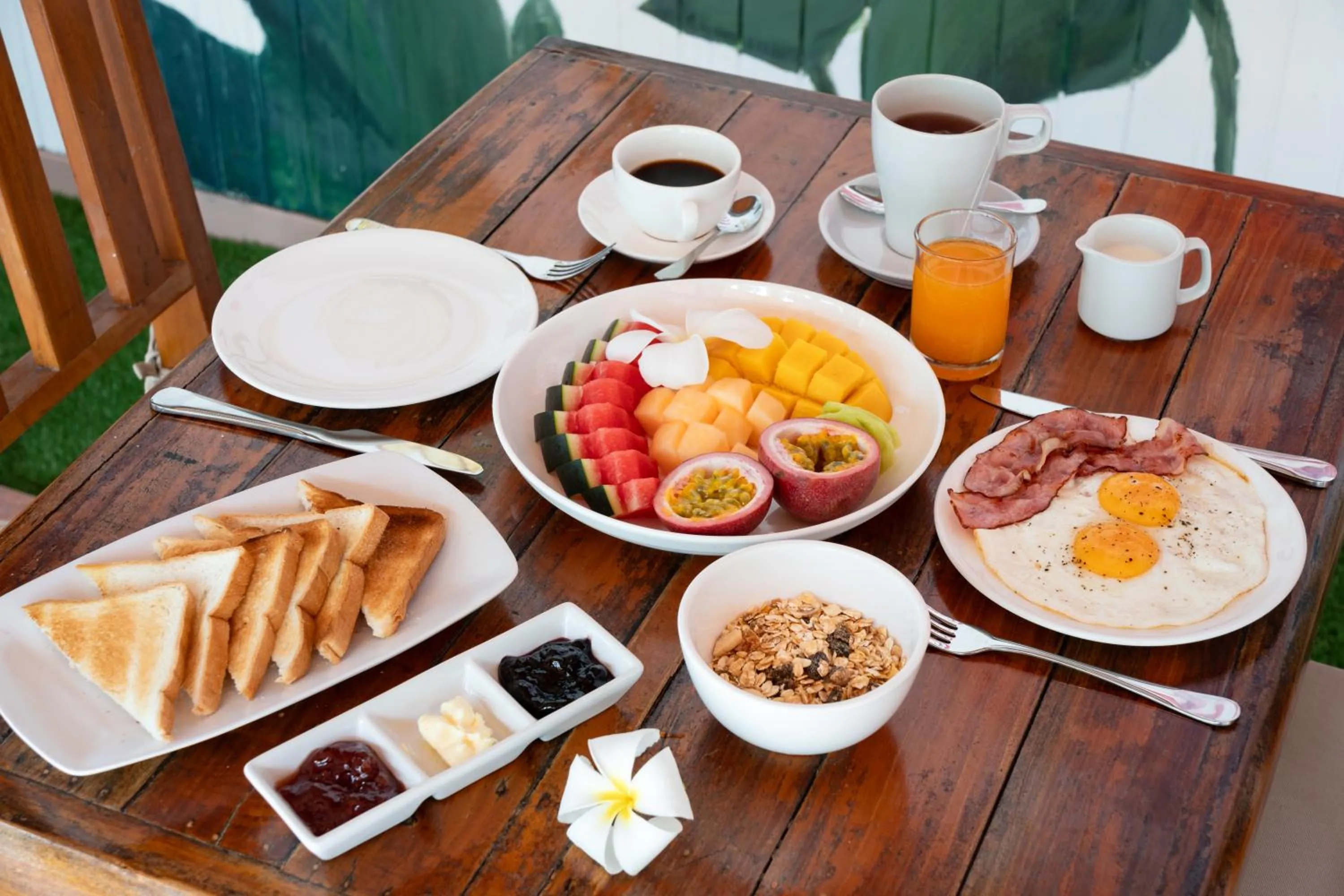 Restaurant/places to eat in Tropical Heavens Garden Samui