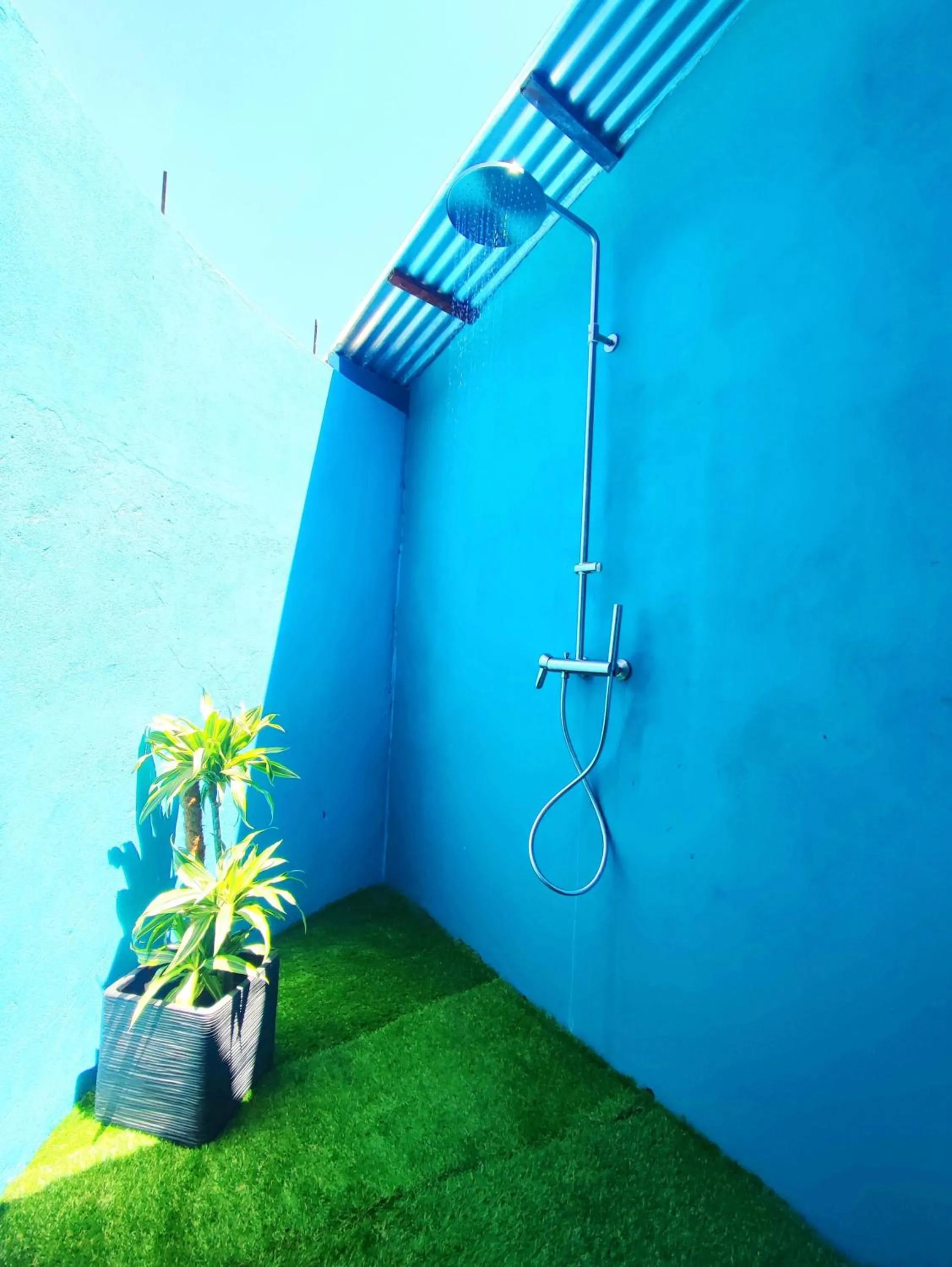 Bathroom in EQ SURF RETREAT