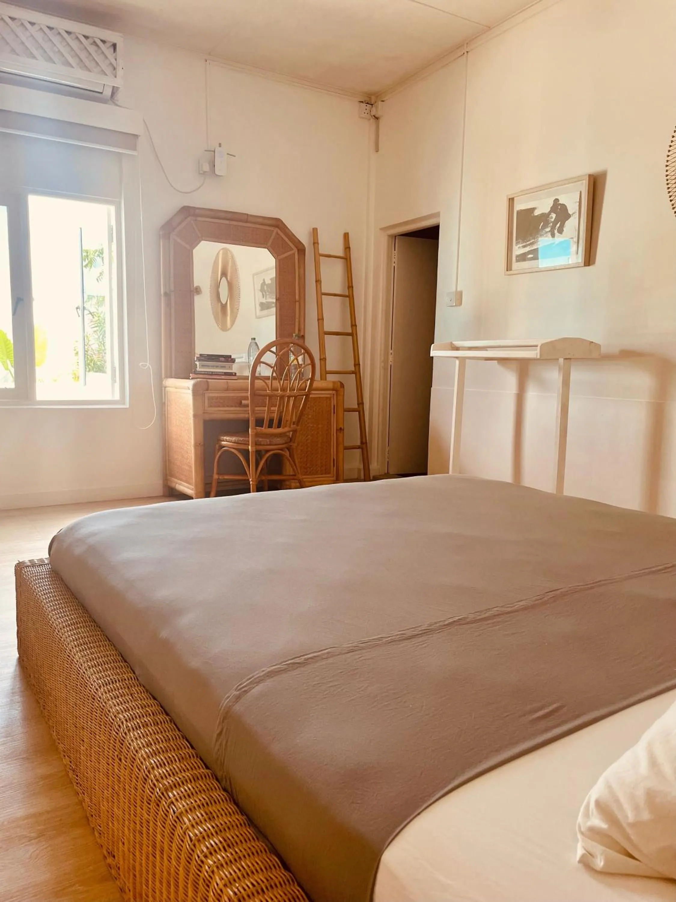 Bed in EQ SURF RETREAT