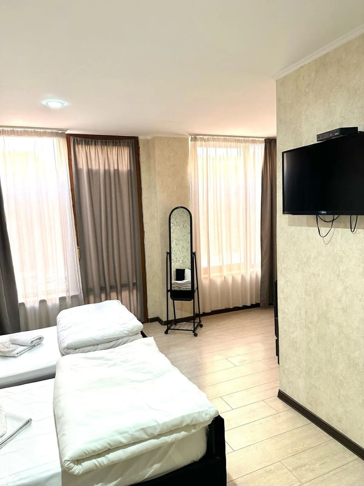 Bed in Red Fox Guesthouse