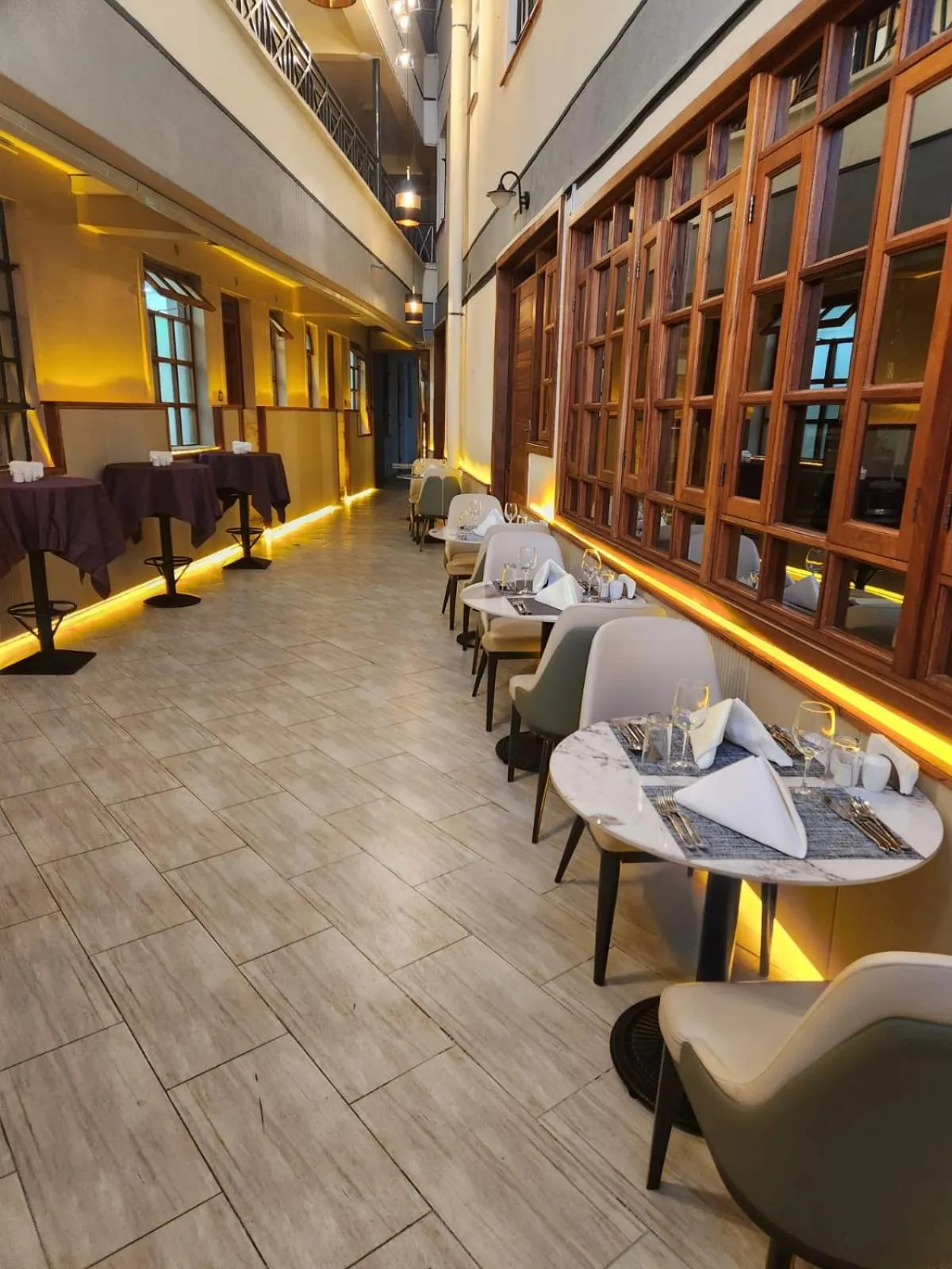 Emboita Hotel Limited