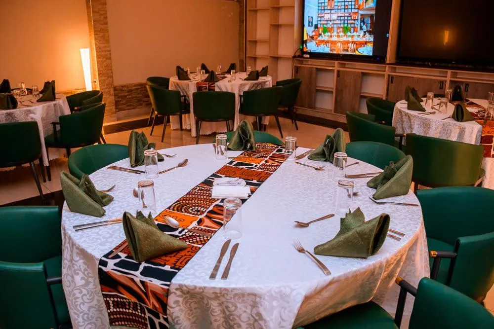 Emboita Hotel Limited