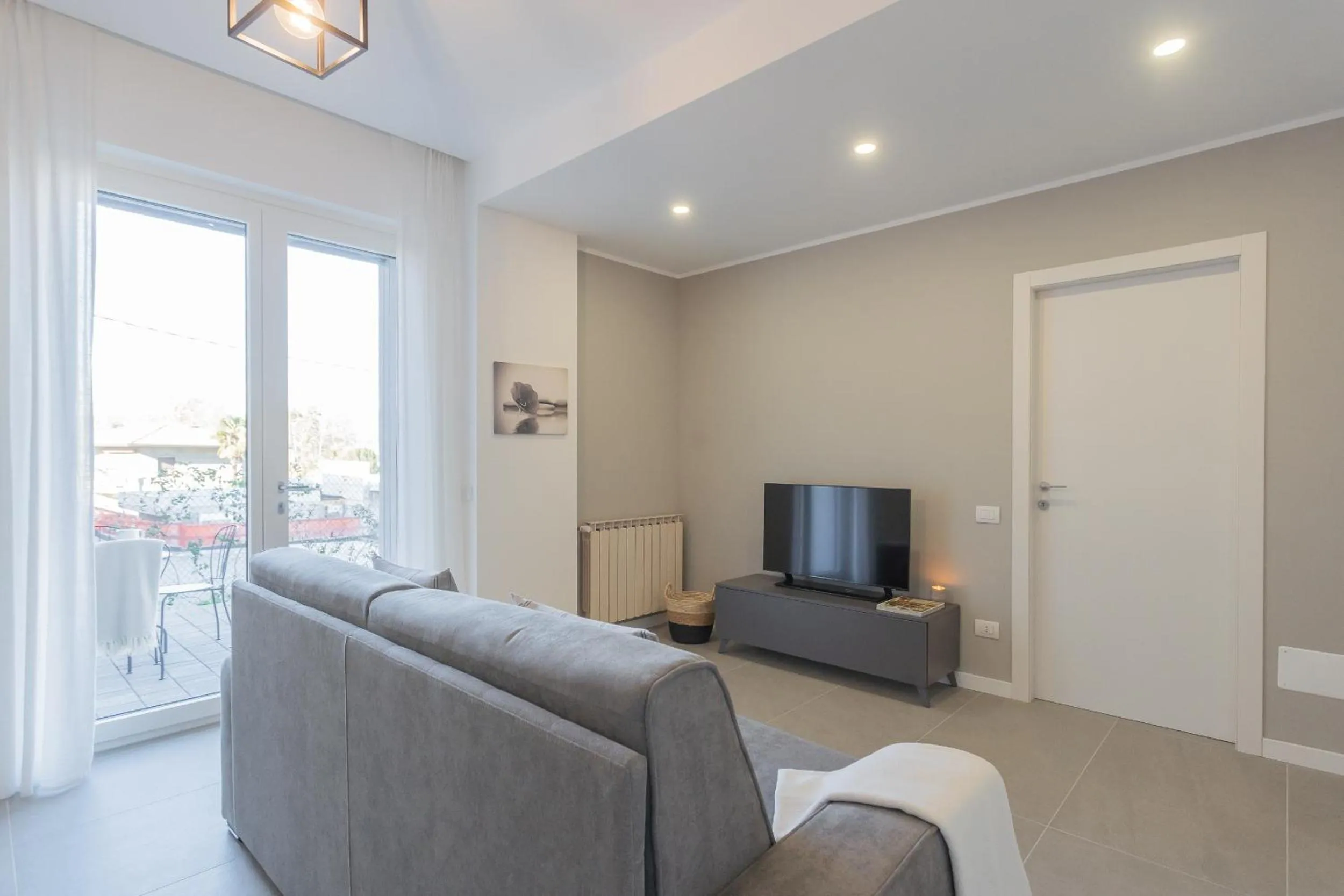 Other in Isola Felice Grandate by Rent All Como