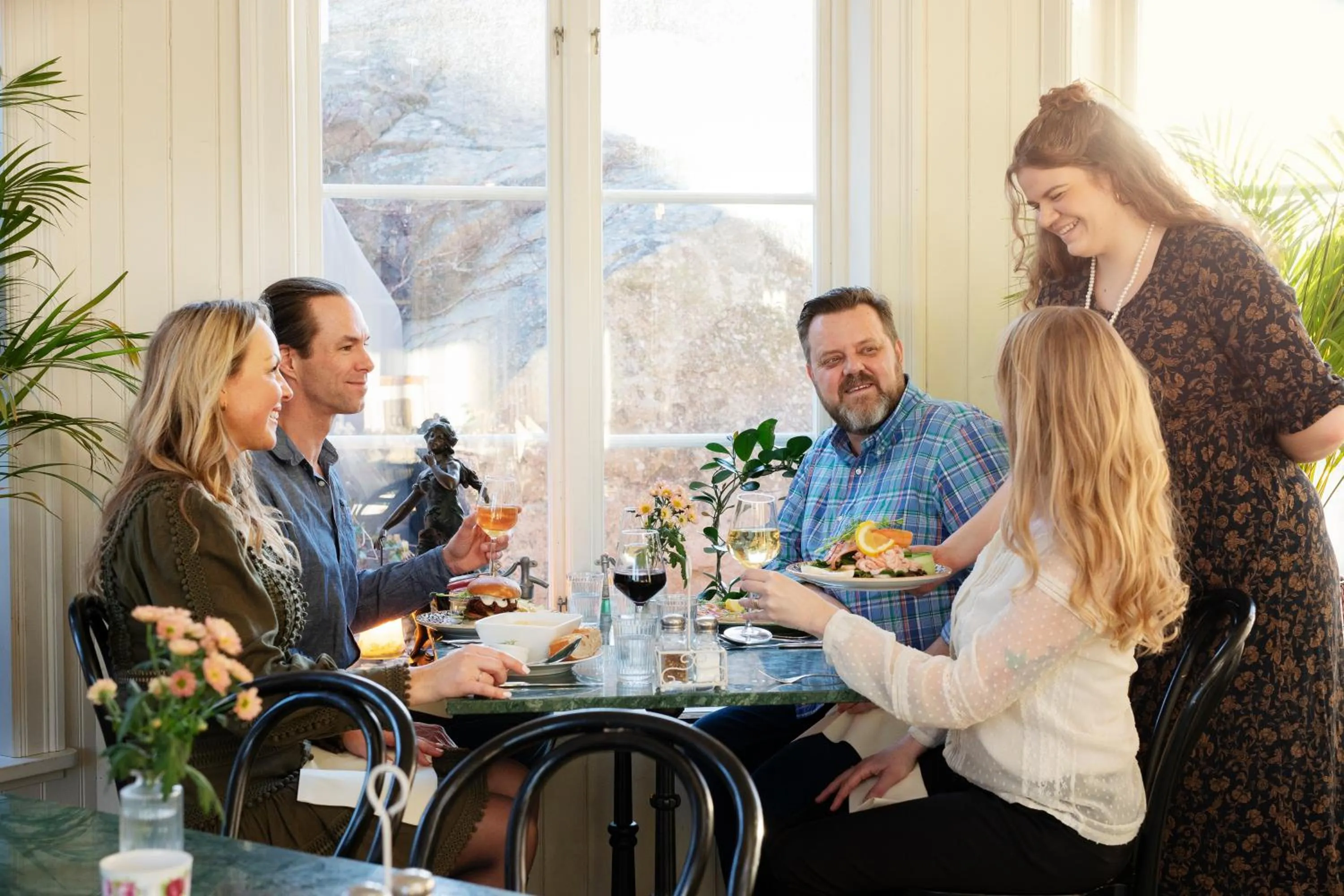 Restaurant/places to eat in Strandflickornas Husen invid Havet