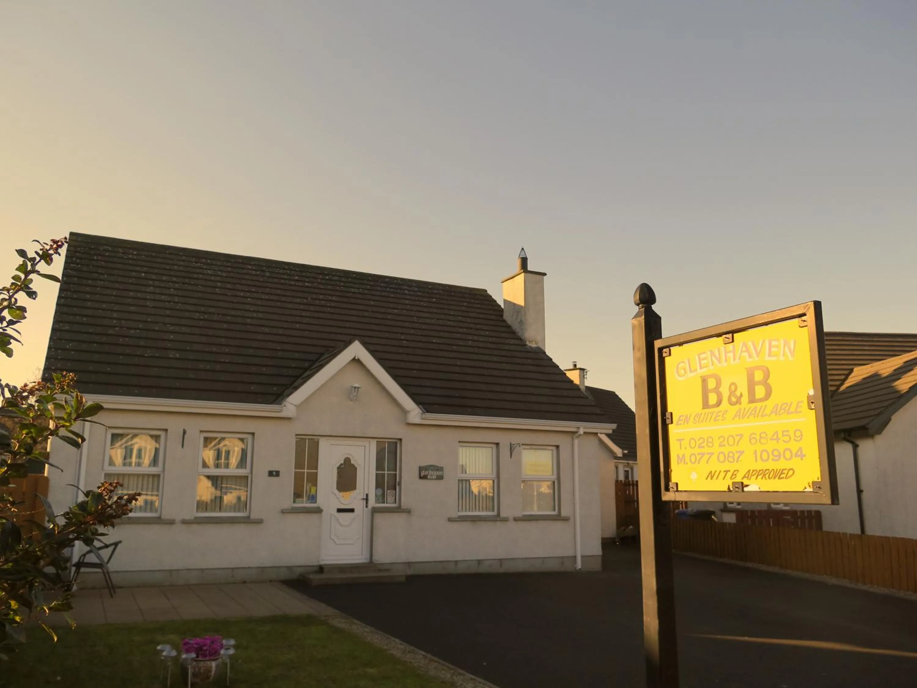 Property building in Glen Haven Bed and Breakfast